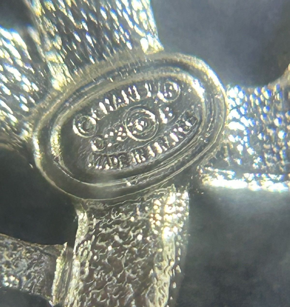 Chanel Chanel Crystal Double Heart Logo Brooch Silver C23B Size ONE SIZE - 5 Thumbnail