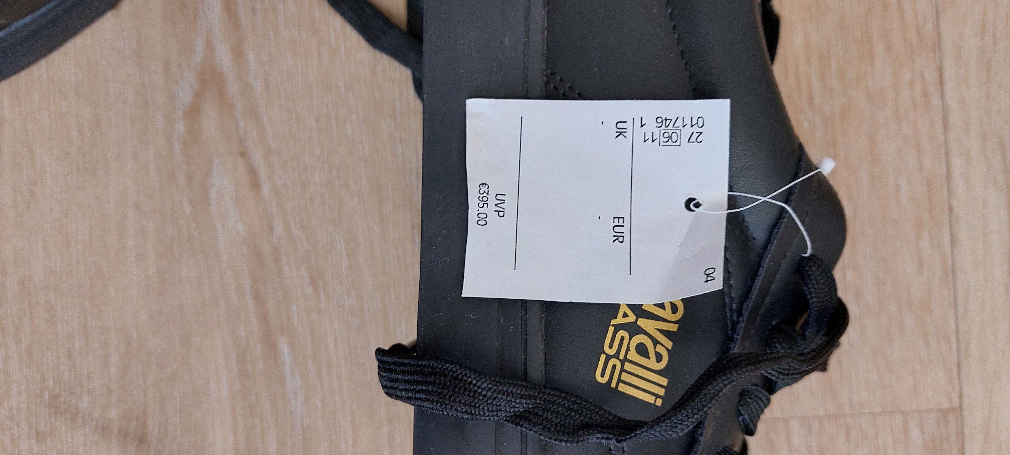 Cavalli Class Cavalli Class black low-top sneakers with gold logo details. Size US 11 / EU 44 - 9 Thumbnail