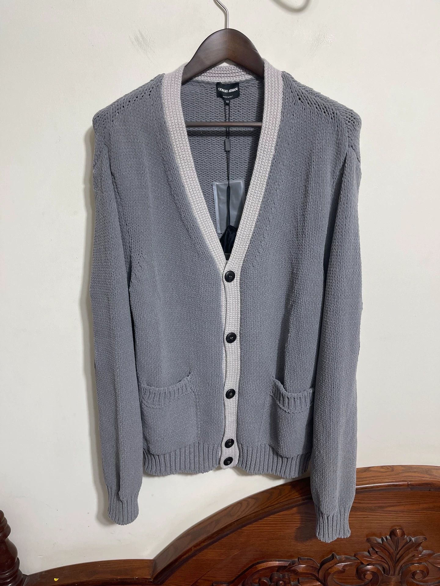 Giorgio Armani Giorgio Armani Slim Light Gray Cardigan 46/48/52 Size US L / EU 52-54 / 3 - 1 Thumbnail