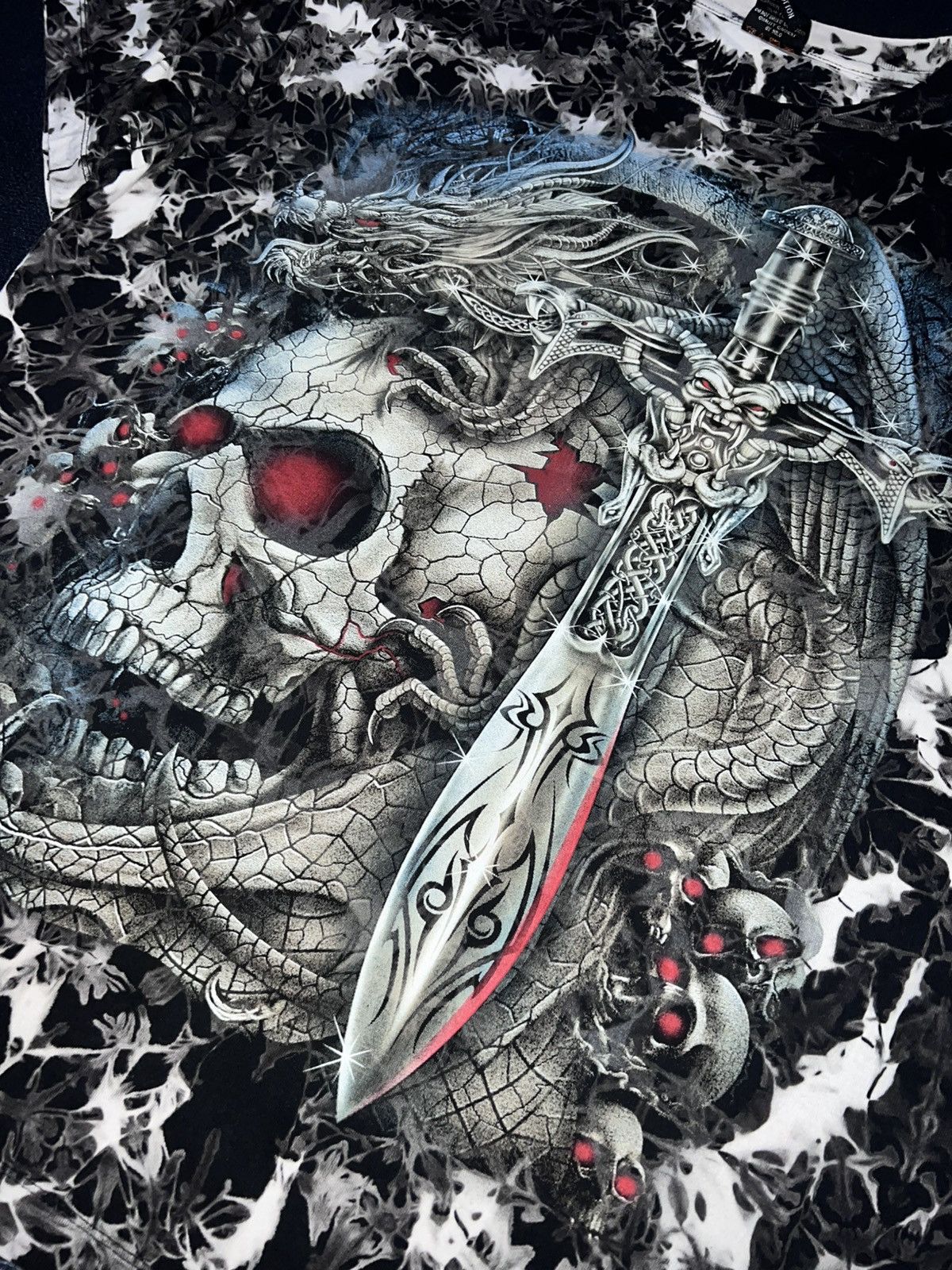 Other Vintage Wild Skull Dragon Graphic T-shirt Size US L / EU 52-54 / 3 - 4 Thumbnail