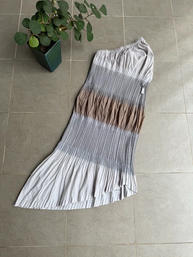 Issey Miyake Issey Miyake size:2 A brown asymmetrical design with twill Size M / US 6-8 / IT 42-44 - 4 Thumbnail
