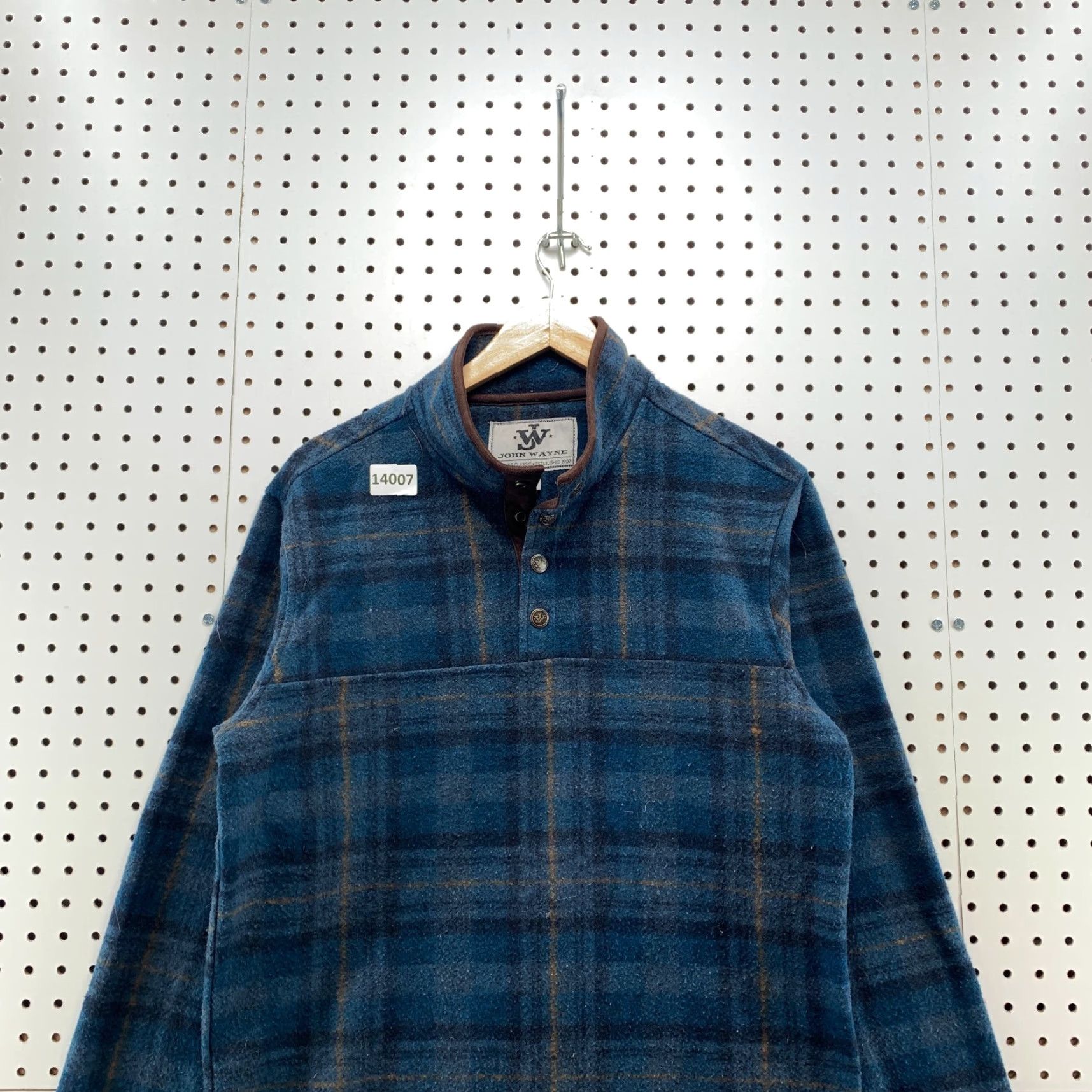 Vintage John Wayne Woolly Fleece Blue Plaid Henley Pullover Shirt Jacket Size Small Size US S / EU 44-46 / 1 - 7 Thumbnail