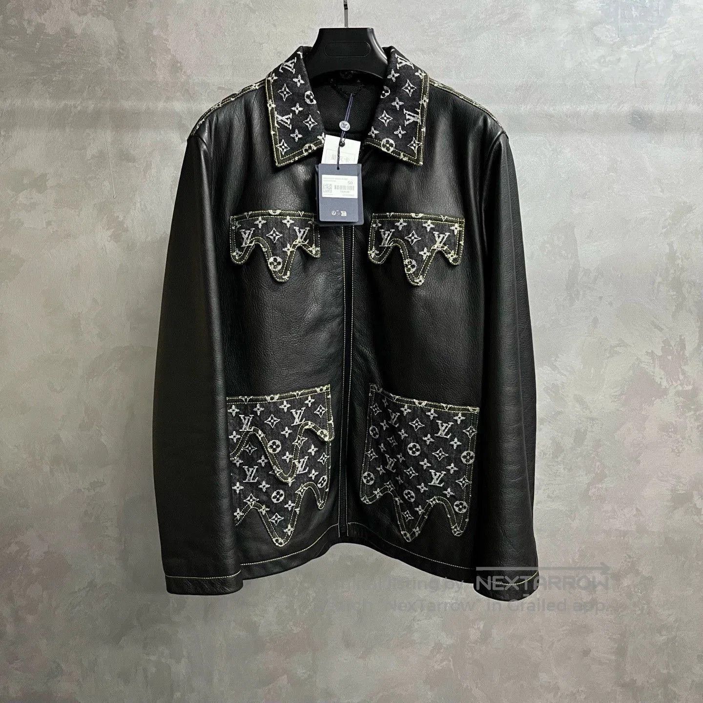 Louis Vuitton louis vuitton black logo pocket leather jacket. Size US L / EU 52-54 / 3 - 1 Thumbnail