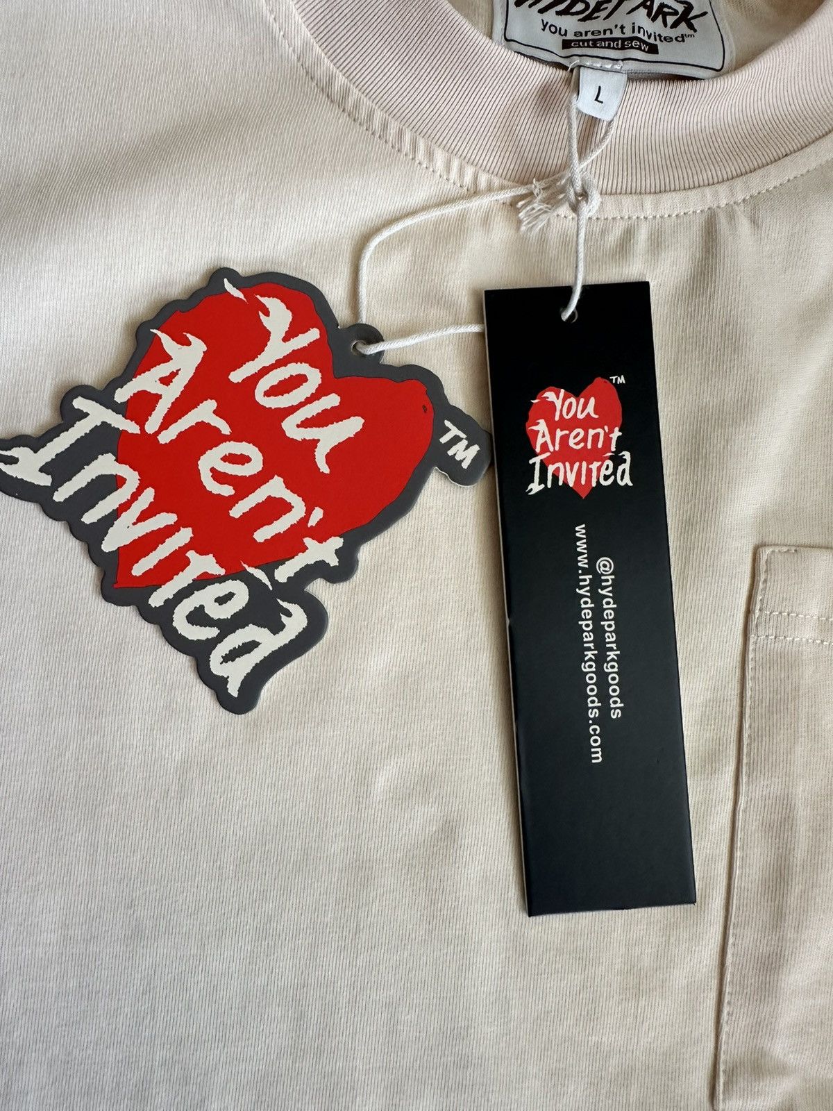 Hyde Park Goods Hyde Park Staff Pocket Tee w Hat Size US L / EU 52-54 / 3 - 5 Thumbnail