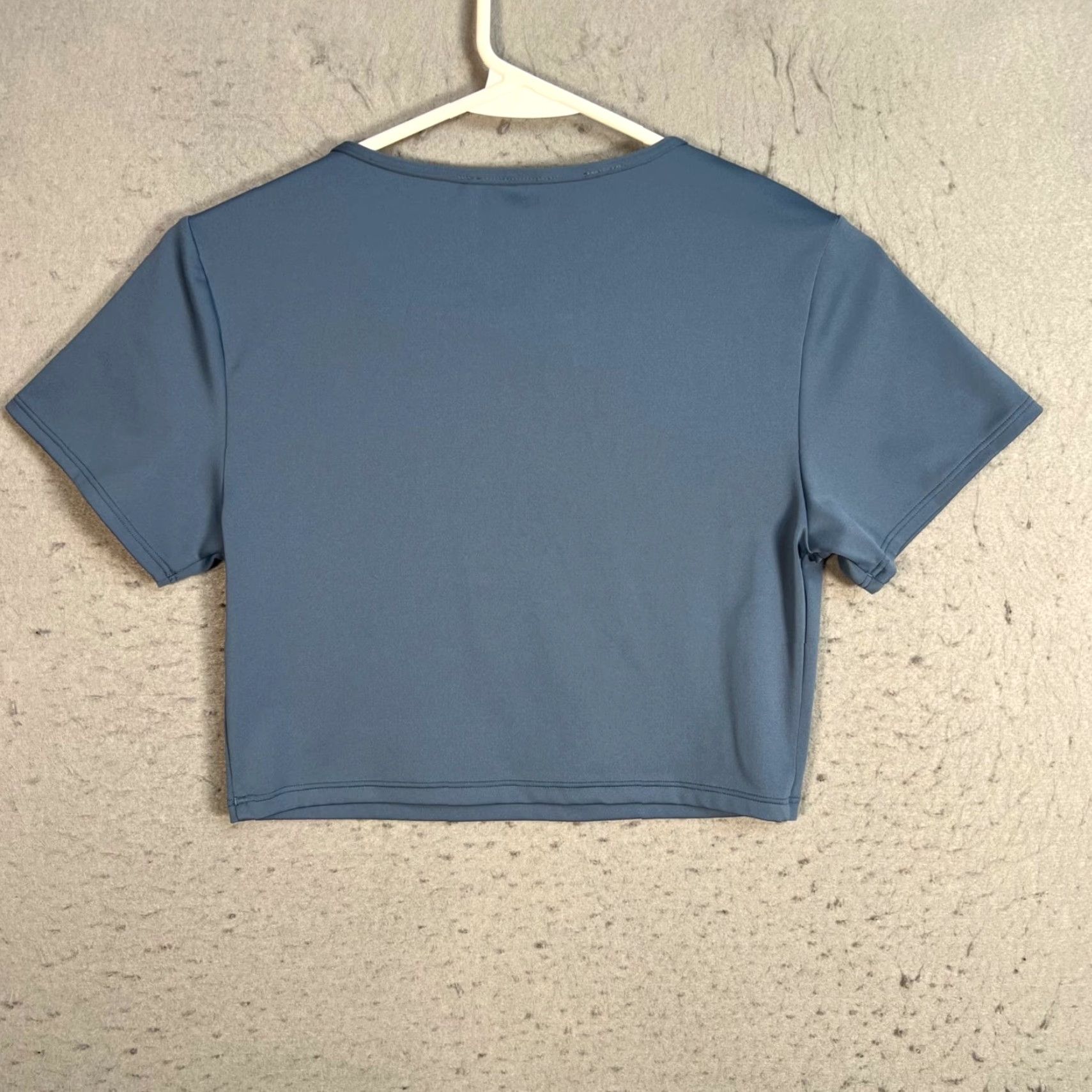 Gymshark Gymshark Womens XS Blue Cropped Short Sleeve Shirt Athletic Gym T-Shirt Sports Top Womens XS Blue Cropped Shirt Size XS / US 0-2 / IT 36-38 - 2 Thumbnail