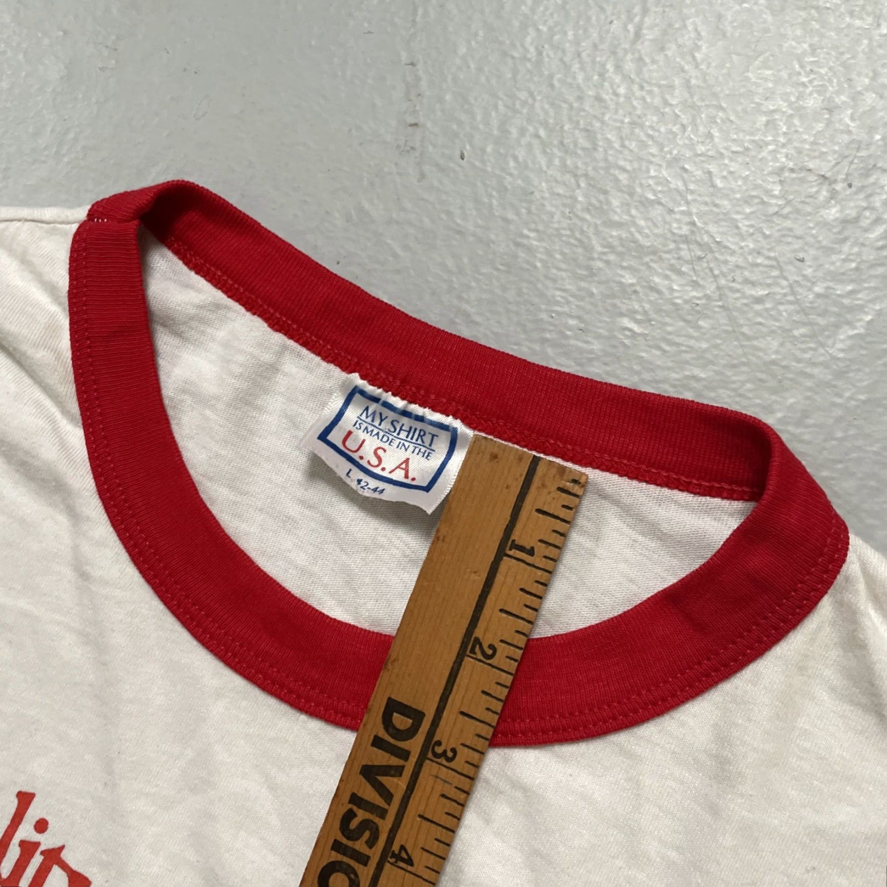 Levi's Vintage Levi’s Ringer T-Shirt Made In USA Single Stitch L White USA 80s 90s Americana Unisex Adults 50/50 Size US L / EU 52-54 / 3 - 5 Thumbnail