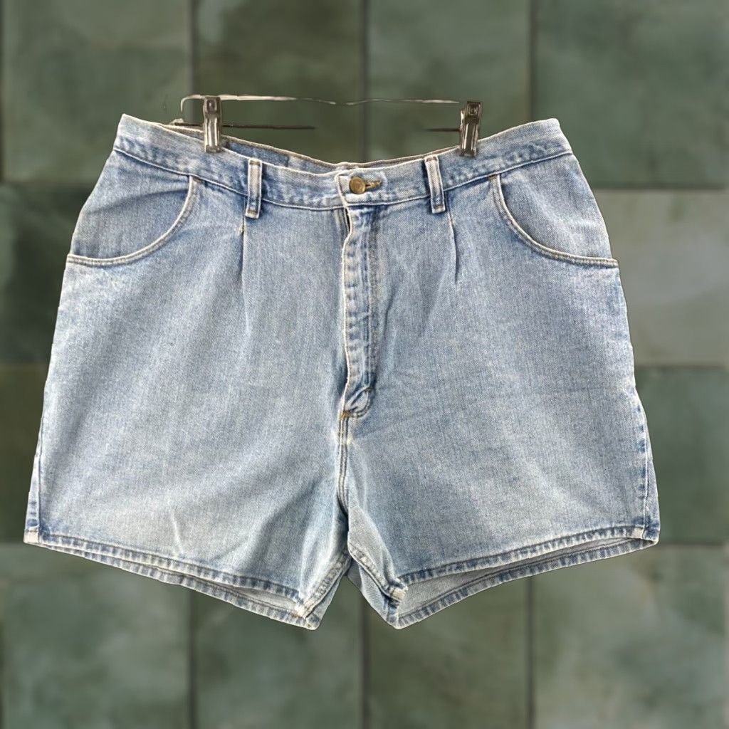 Wrangler VINTAGE Wrangler High Waisted Denim Shorts Women Size 35 Blue Retro 90s Mom Size 24" / US 00 / IT 34 - 1 Thumbnail
