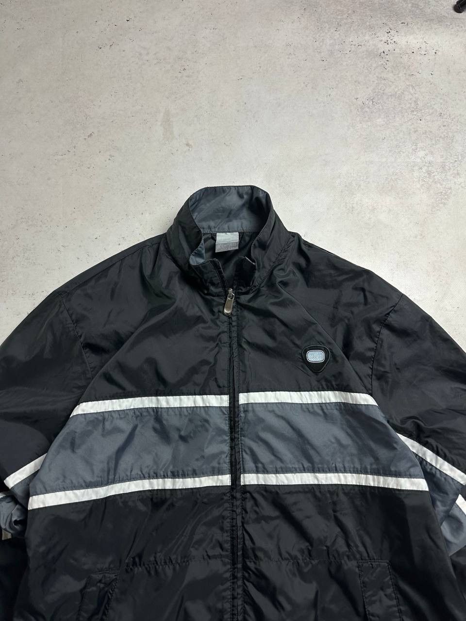 Nike Vintage Nike Swoosh Boxy Olympic Zip Jacket Y2K L Size US L / EU 52-54 / 3 - 2 Thumbnail