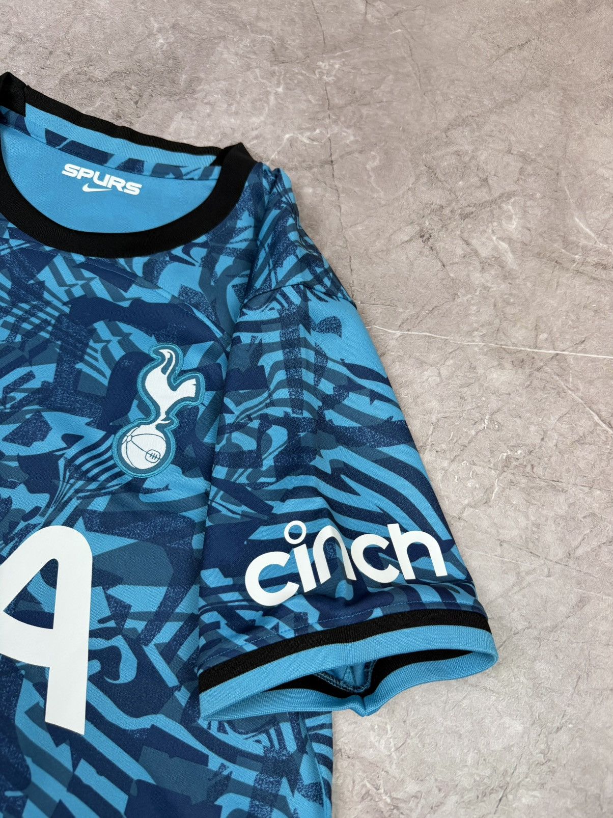 Nike Nike Tottenham 22/2023 Jersey Size US S / EU 44-46 / 1 - 5 Thumbnail
