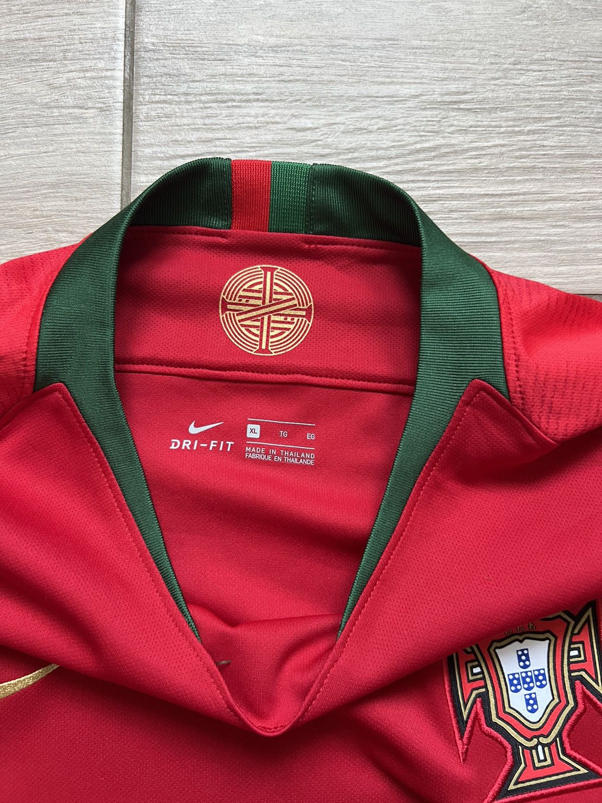 Nike × Vintage Portugal Nike 2018/2019 Home Soccer Football Shirt Jersey Size US XL / EU 56 / 4 - 6 Thumbnail