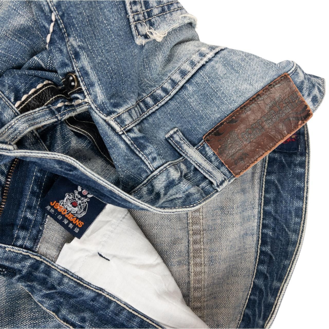 Other Vintage J950 Embroidered Skull Japanese Denim Jeans Size W35 Size US 35 - 7 Thumbnail