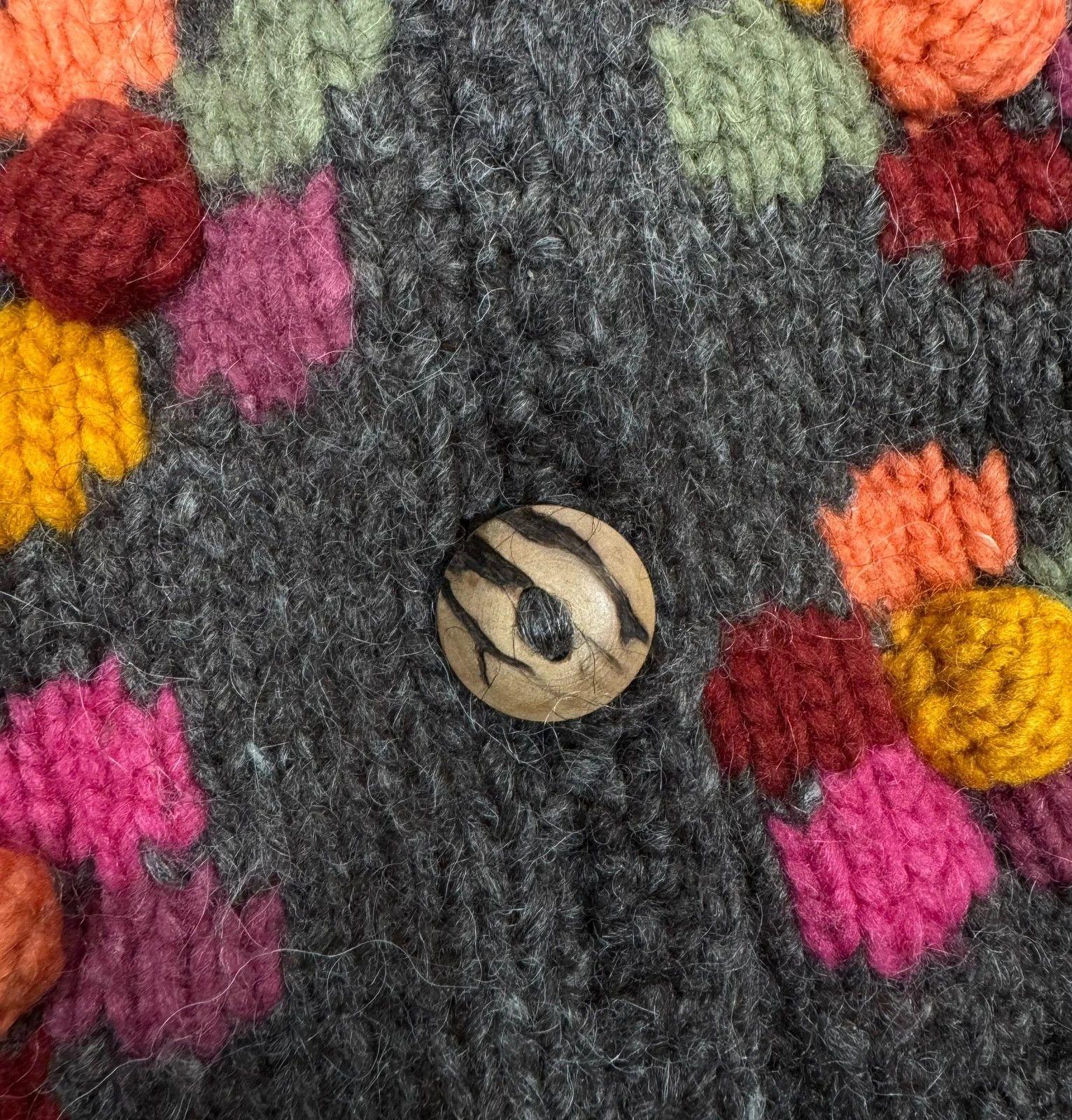Other Pachamama Handknit Wool Cardigan Embroidered size L Size L / US 10 / IT 46 - 15 Thumbnail