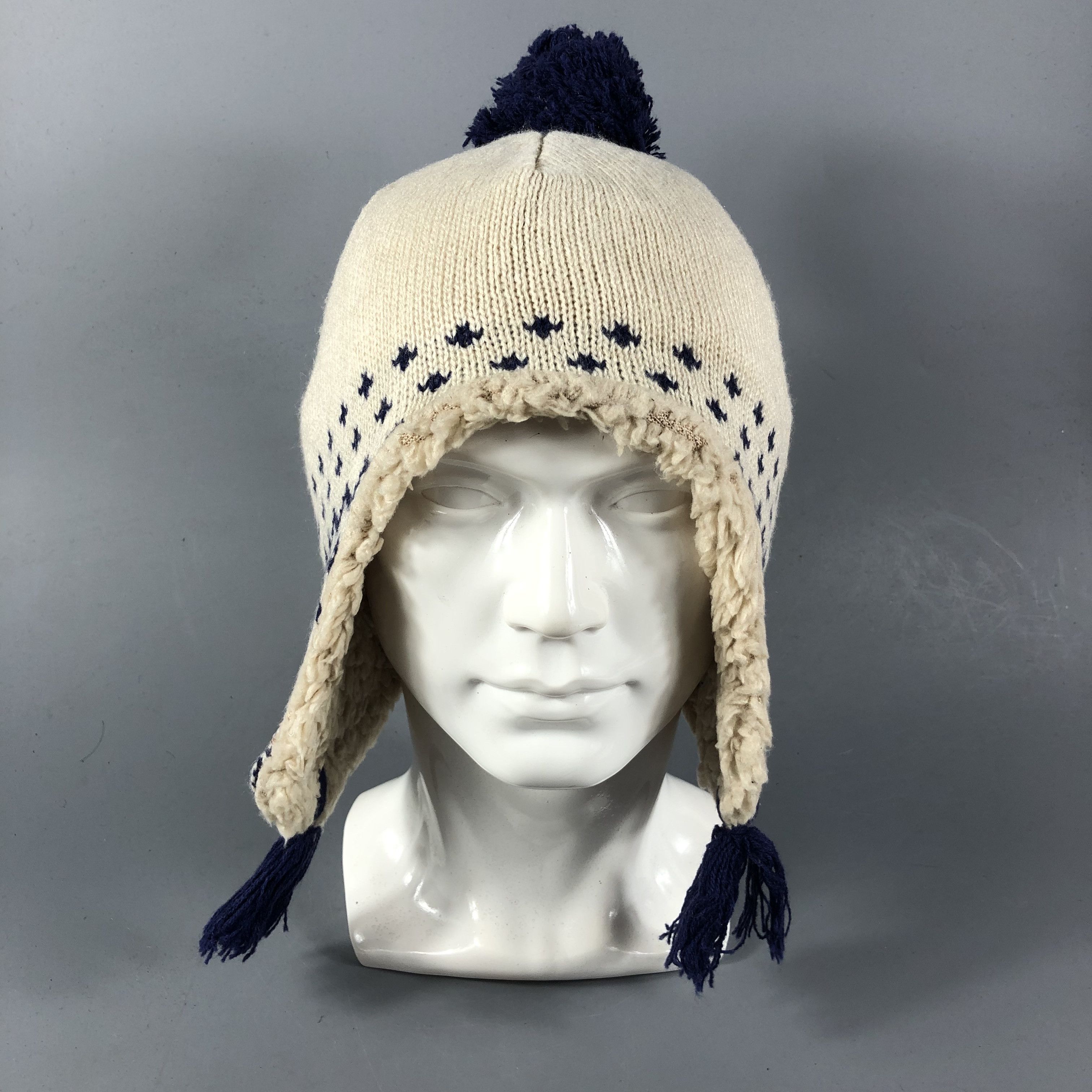 Vintage 2OZ Earflap Bobble Fair Isle Beanie Snowcap Snow Hat B807 Size ONE SIZE - 1 Thumbnail