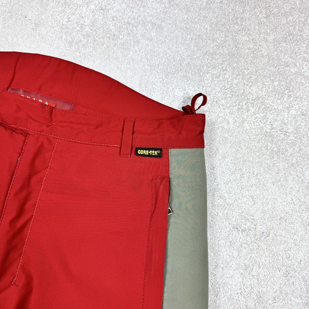 Prada Archive 90s Prada Luna Rossa Gore-tex Ski Suit Men Size 48/M Size US M / EU 48-50 / 2 - 16 Thumbnail