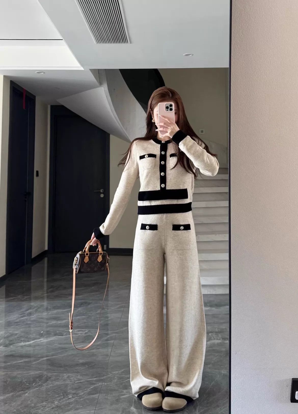 Chanel Chanel Cashmere Knit Trousers 34 New With Tags Size 25" / US 0 / IT 36 - 7 Thumbnail