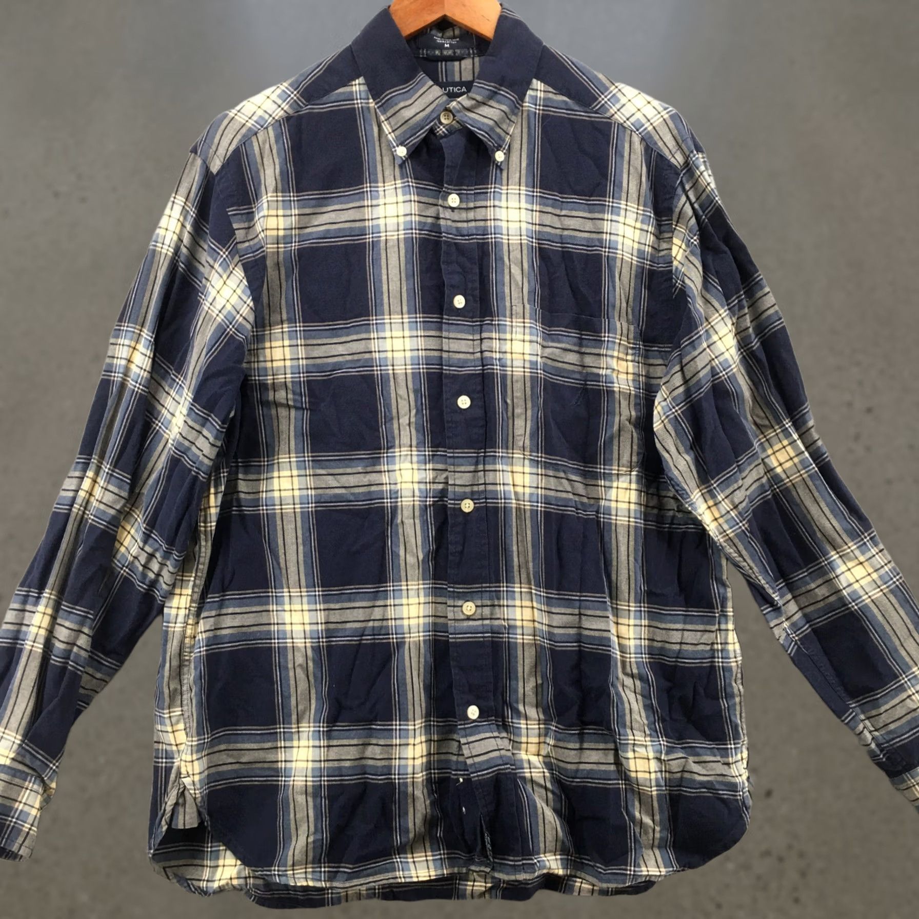 Nautica Nautica Button Down Long Sleeve Shirt Mens Medium Blue Cotton Plaid Chest Pocket Shirt Size US M / EU 48-50 / 2 - 1 Thumbnail