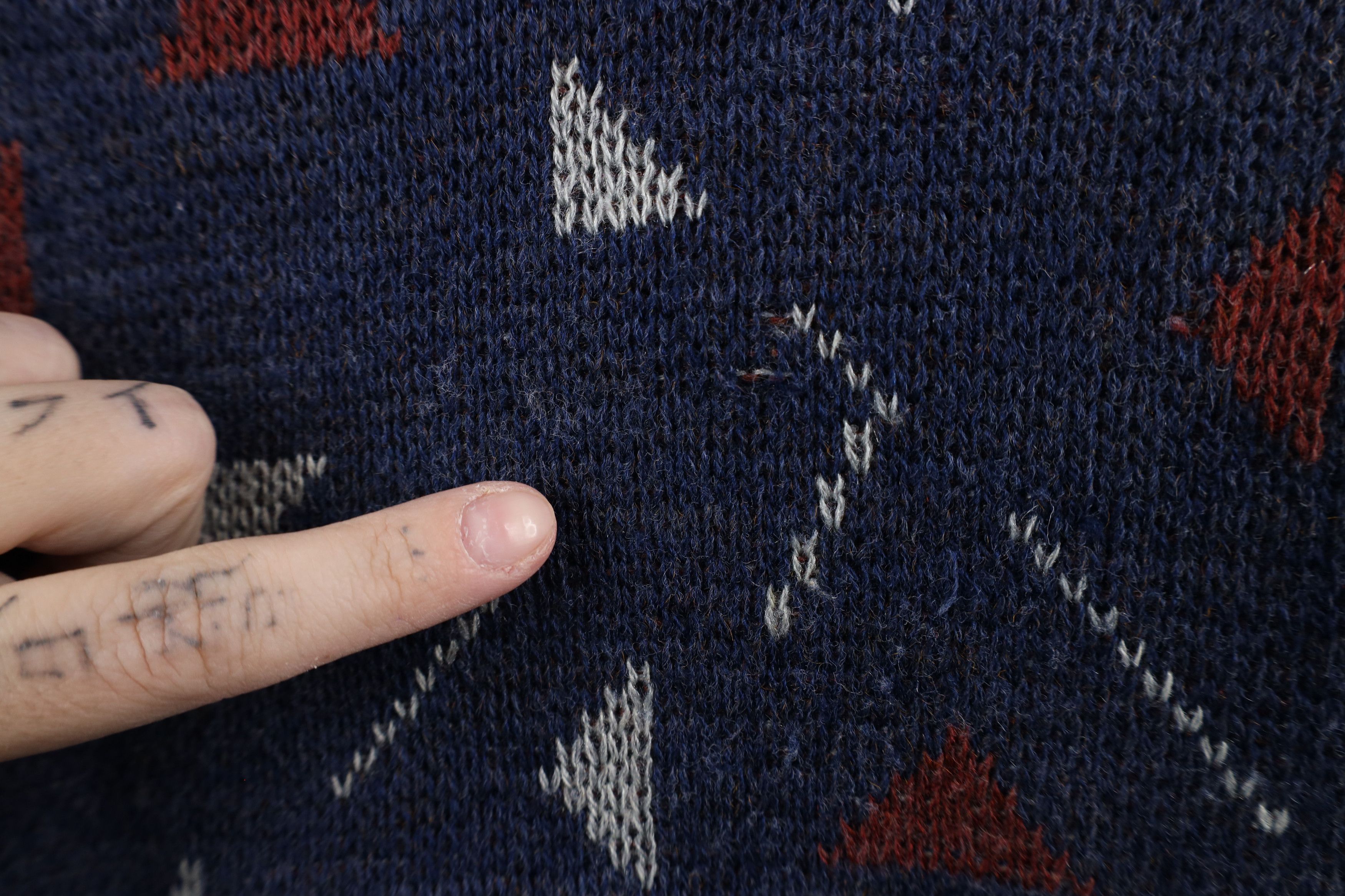 Vintage Vintage 90s Streetwear Wool Blend Knit Sweater Vest Size US M / EU 48-50 / 2 - 5 Thumbnail