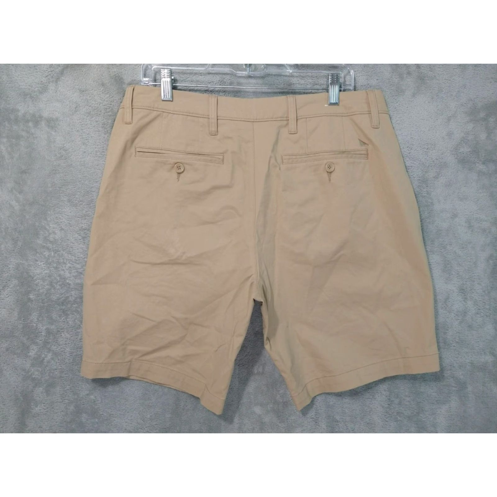 UNTUCKit UNTUCKit Mens Shorts 34 Beige Chino Golf Outdoors Preppy Casual Vintage No Size US 34 / EU 50 - 2 Thumbnail