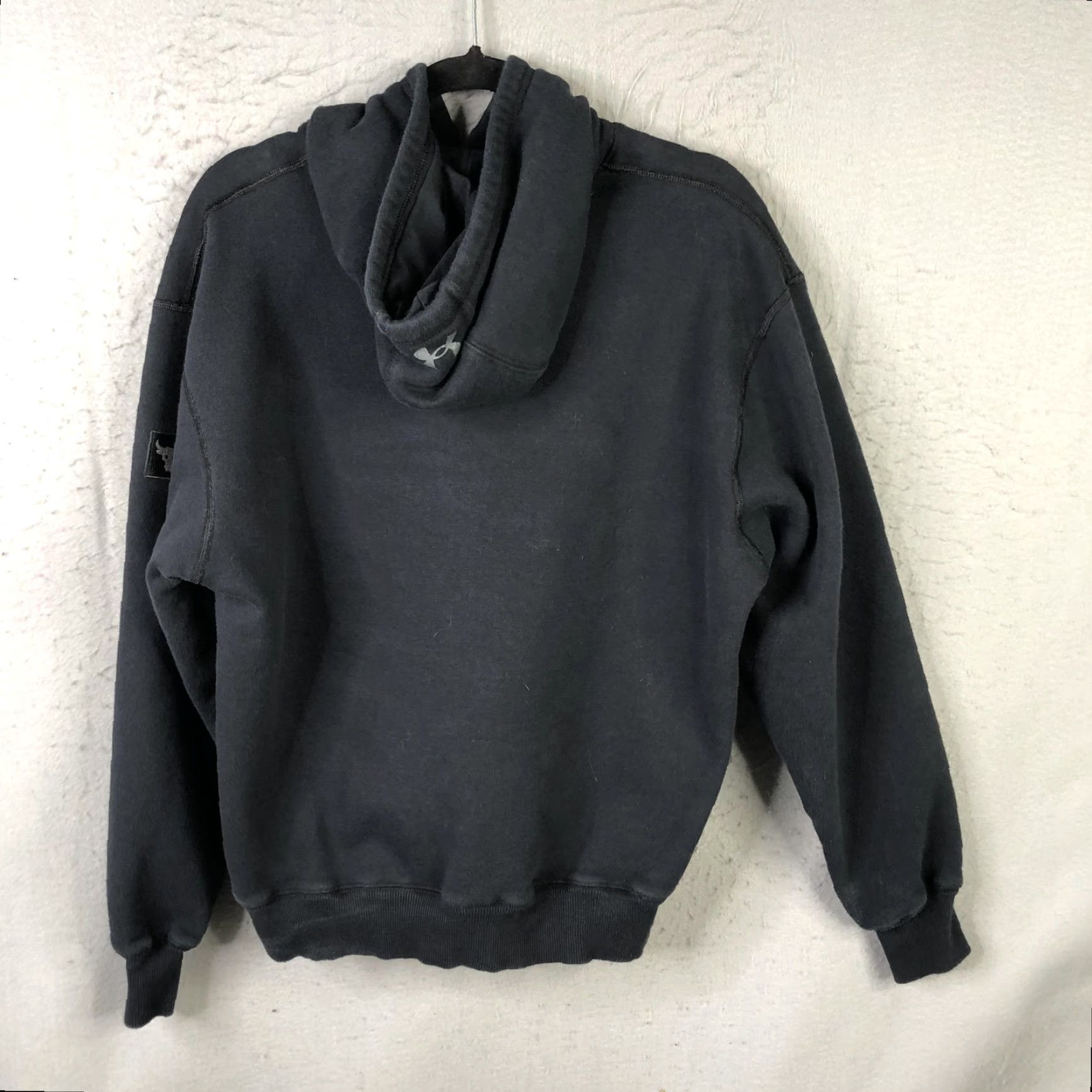Under Armour Under Armour Hoodie Mens Large Black Blood Sweat Respect Pullover Graphic Print Hooded Sweatshirt with Pockets Size US L / EU 52-54 / 3 - 3 Thumbnail