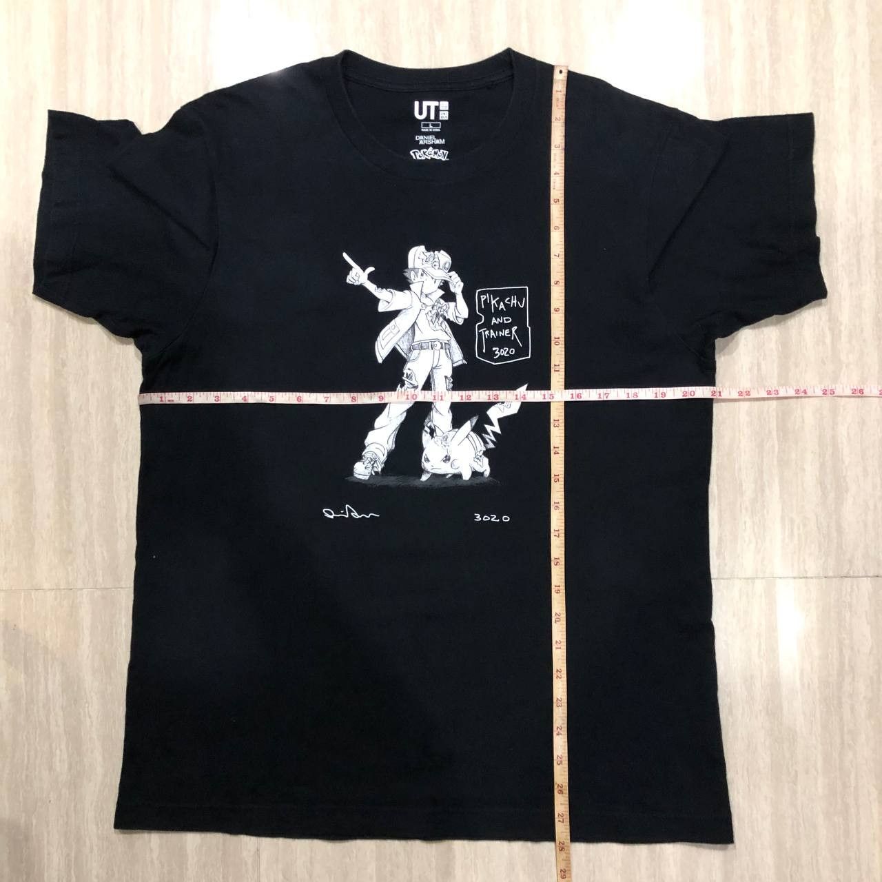 Japanese Brand Combo Mewtwo & Pikachu Pokemon x Uniqlo (2pcs shirt L Size) Size US L / EU 52-54 / 3 - 9 Thumbnail