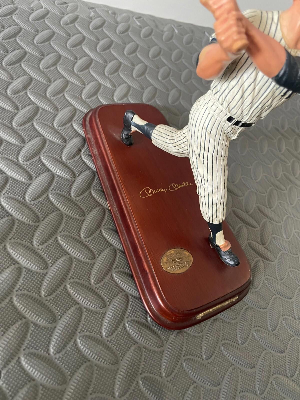 Other Mickey Mantle Danbury Mint figurine New York Yankees Size ONE SIZE - 3 Thumbnail