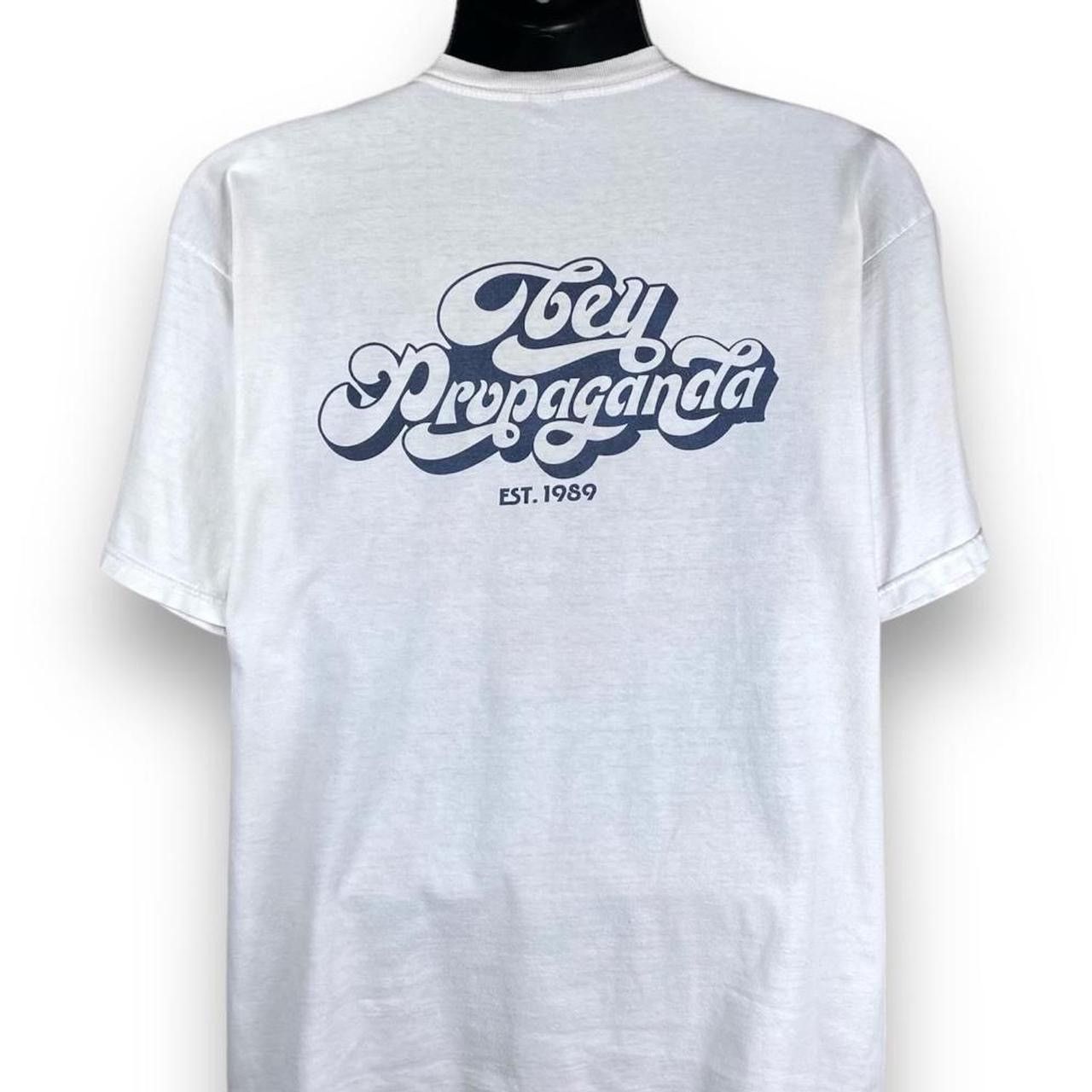 Obey × Vintage Vintage Y2K OBEY Skate Streetwear Essential Tshirt Size US L / EU 52-54 / 3 - 1 Thumbnail