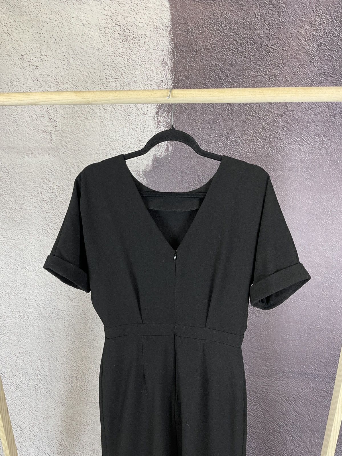 Vintage Yves Saint Laurent vintage black basic classic midi dress Size M / US 6-8 / IT 42-44 - 11 Thumbnail