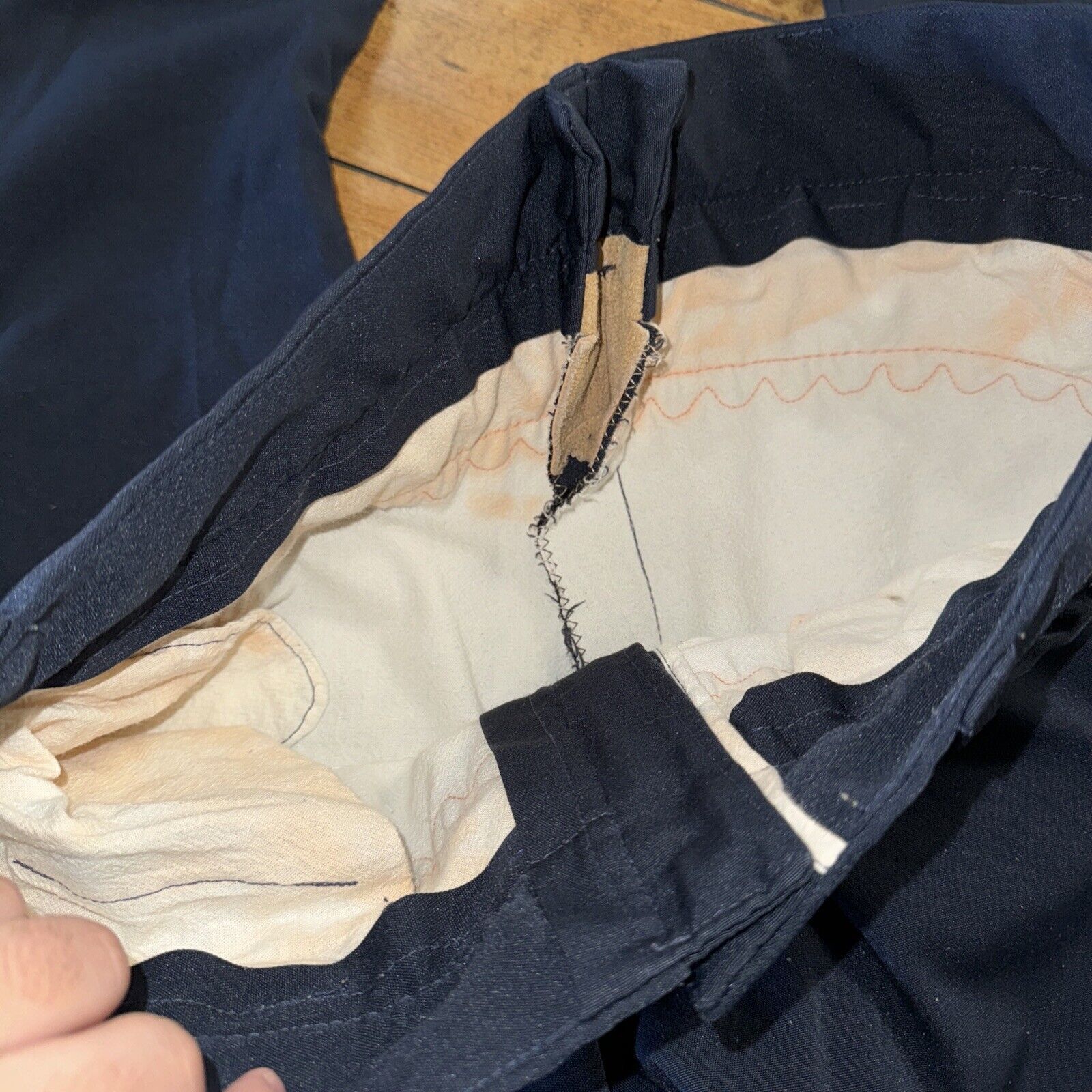 Japanese Brand × Vintage × Western Mountaineering Vintage Western Style Cow Hyde Leather Navy Pant 36x33 Size US 36 / EU 52 - 6 Thumbnail