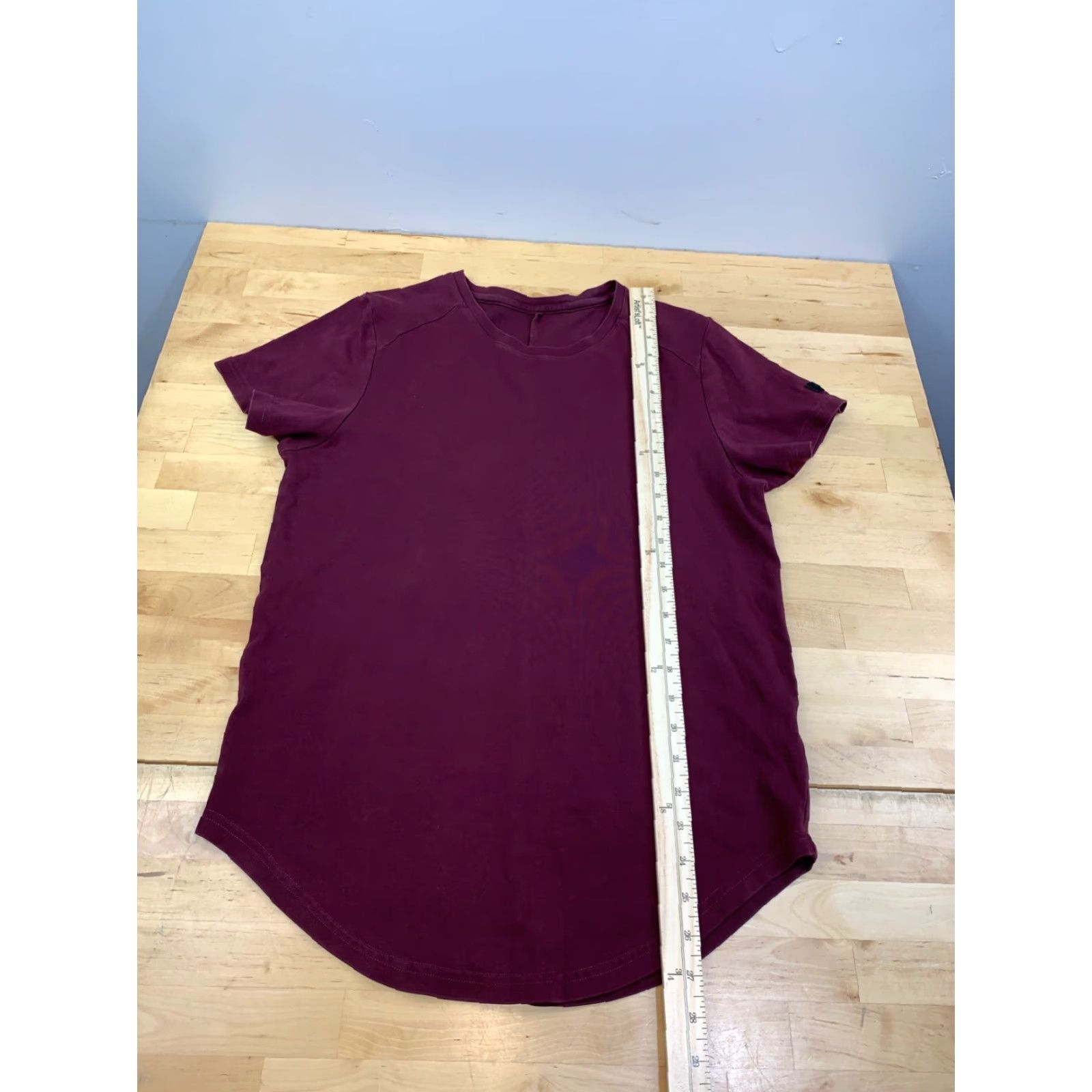 Vintage Alphalete Shirt Mens S Burgundy Activewear Gym Training Stretch 11074 Size US S / EU 44-46 / 1 - 4 Thumbnail
