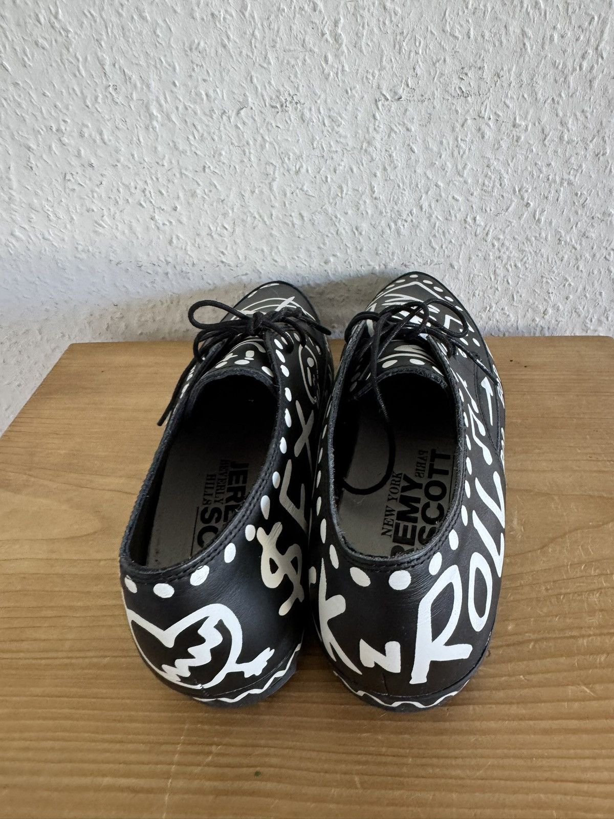 Adidas × Jeremy Scott FW12 JS Slim Graffiti Sneakers Size US 9.5 / EU 42-43 - 3 Thumbnail
