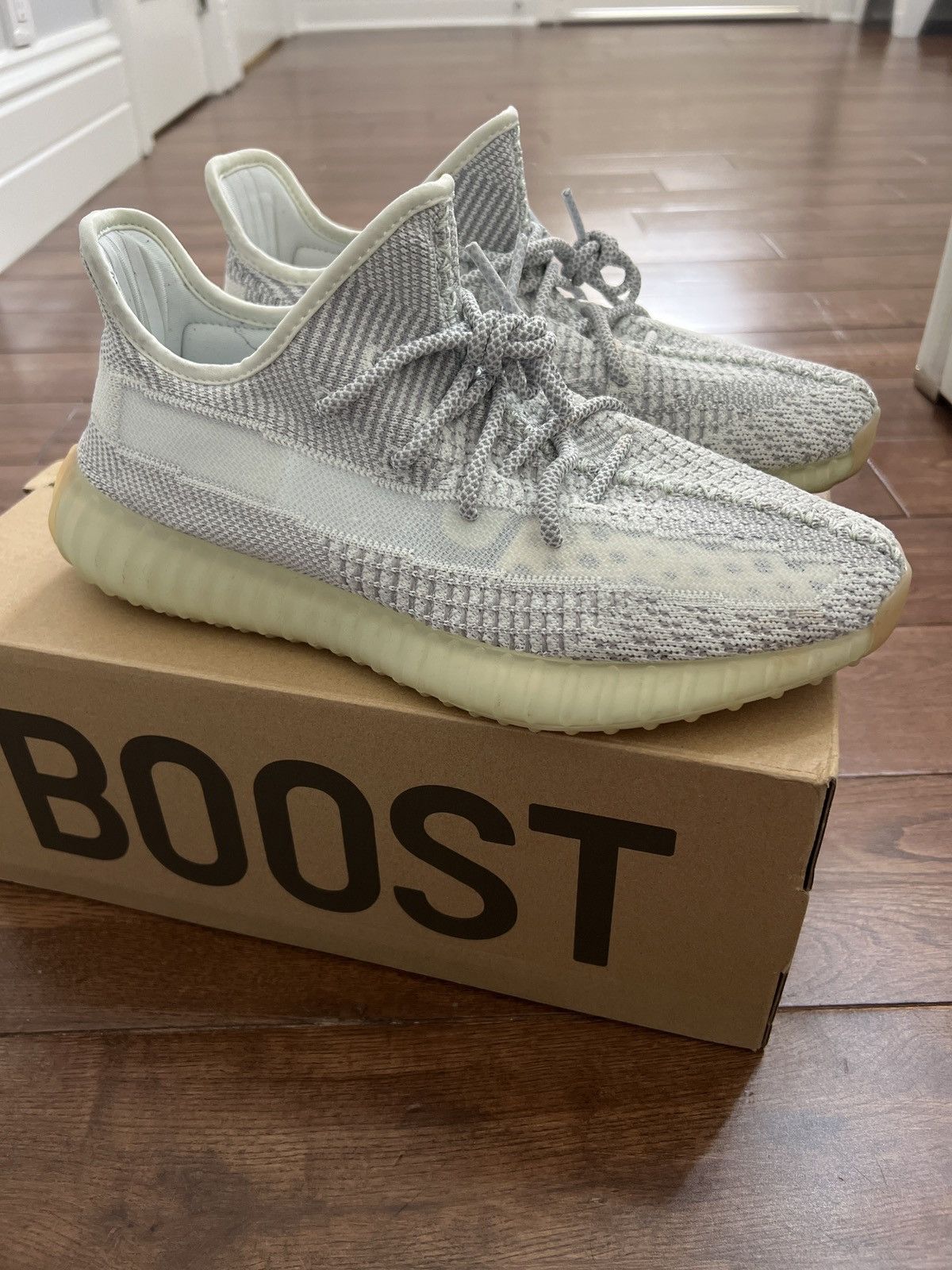 Adidas Yeezy Boost 350 V2 Yeshaya (Non-Reflective) Size US 10 / EU 43 - 2 Thumbnail