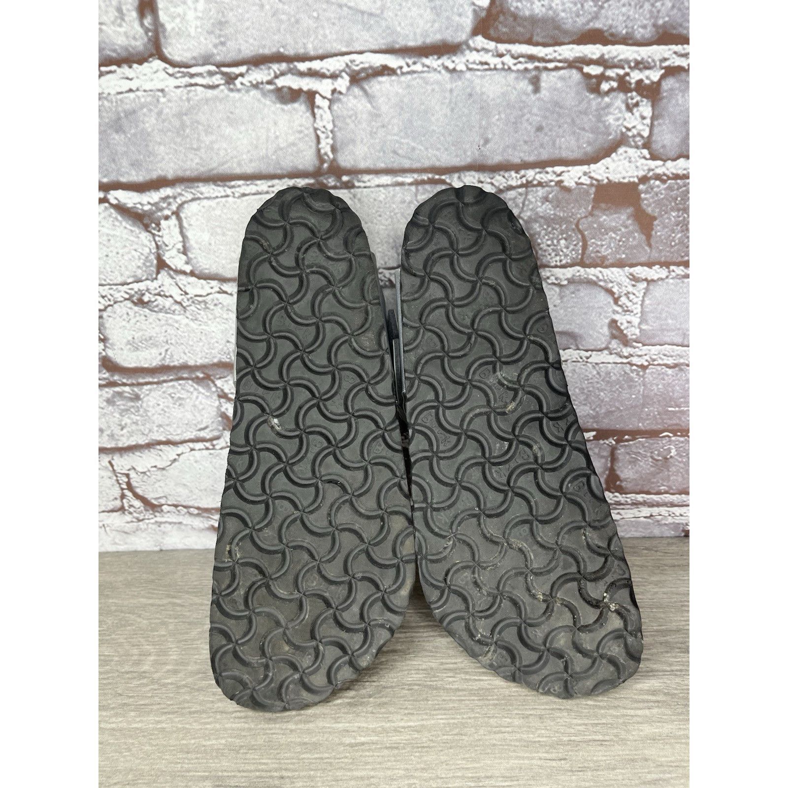 Birkenstock Birkenstock Gizeh Silver Birko Flor Leather Thong Sandals Wo Size US 8 / IT 38 - 7 Thumbnail