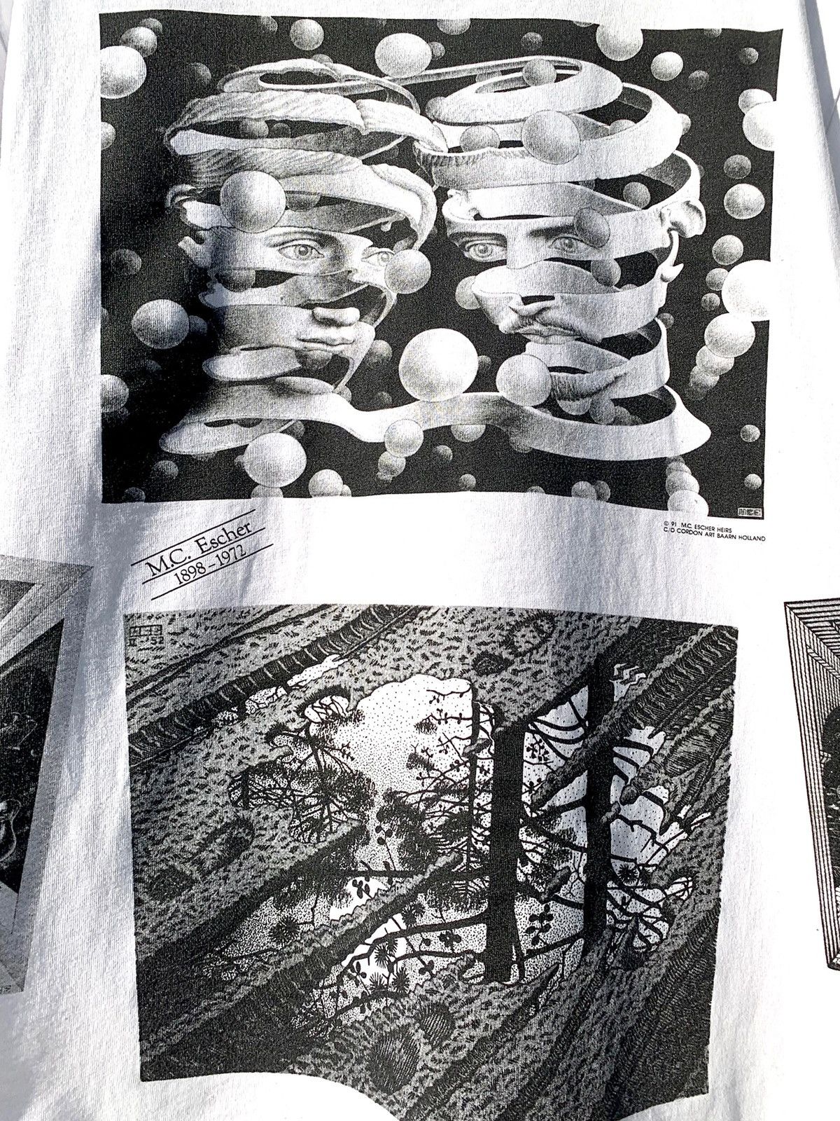 Vintage 1991 Vintage MC Escher All Over Print T-Shirt Tee 90s Size US L / EU 52-54 / 3 - 6 Thumbnail