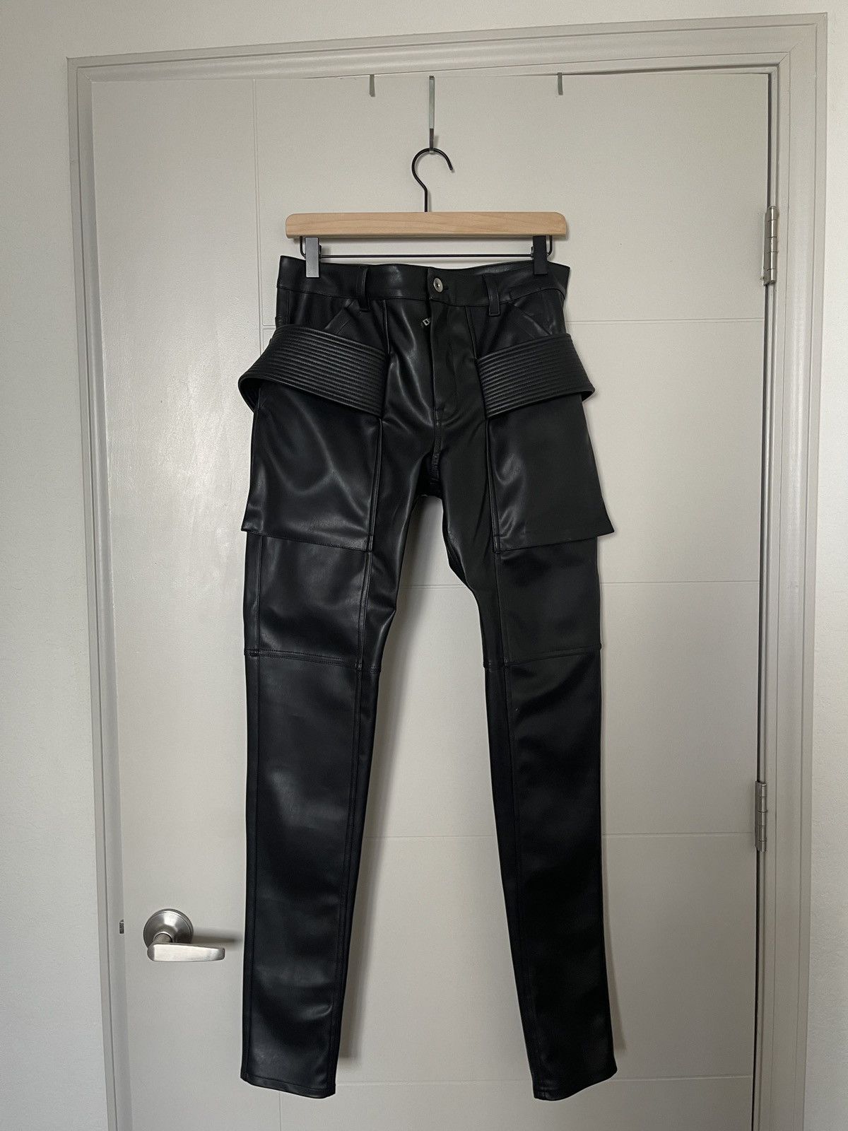 Rick Owens DRKSHDW Vegan Leather Easy Creatch Cargo Pants Size US 28 / EU 44 - 1 Thumbnail