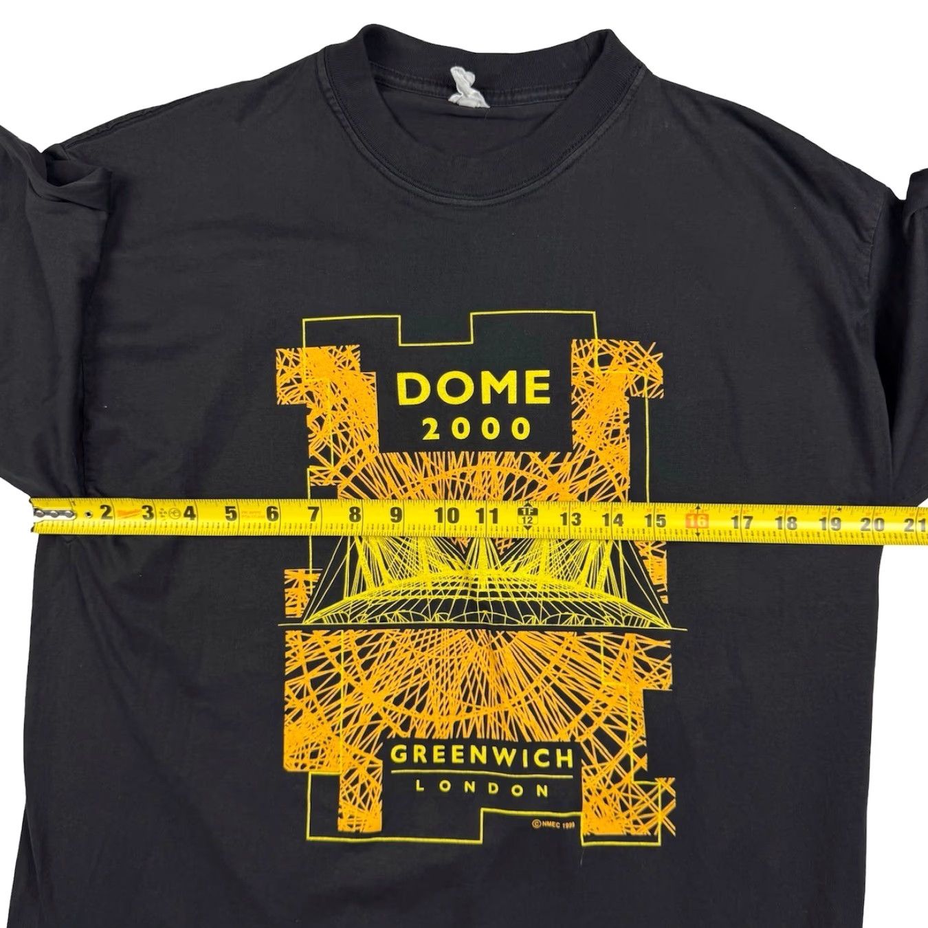 Vintage VTG Millenium Dome T-Shirt London Greenwich Y2K Black Large Mens S/S Crew Neck Cotton Graphic Print Size US L / EU 52-54 / 3 - 4 Thumbnail