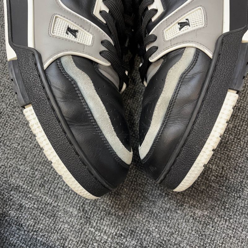 Louis Vuitton Louis Vuitton Trainer Black Stylish Sneakers -2508 Size US 9 / EU 42 - 4 Thumbnail
