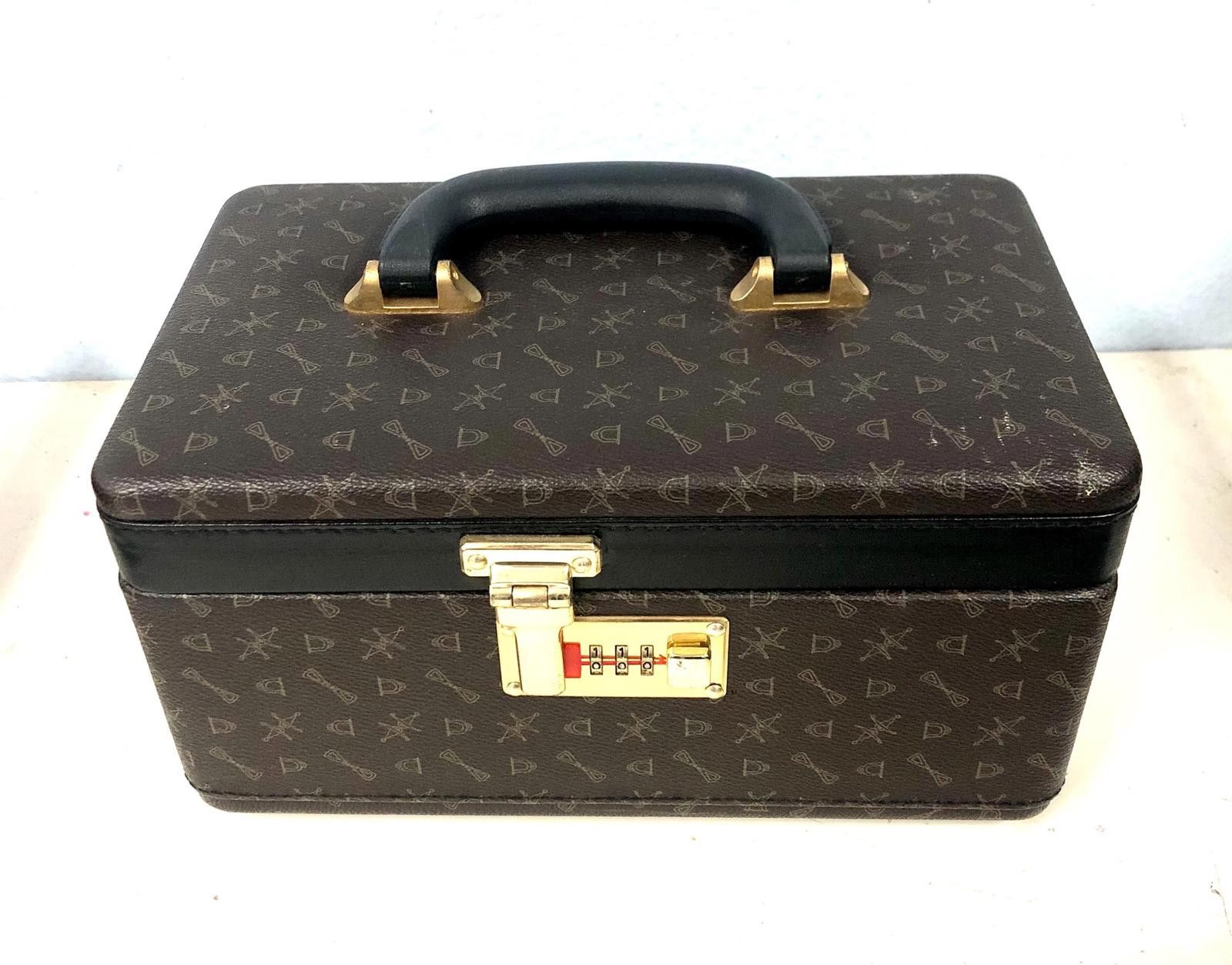 Designer Jewelry Toiletry Makeup Briefcase Carrying Bag Brown Size ONE SIZE - 1 Thumbnail