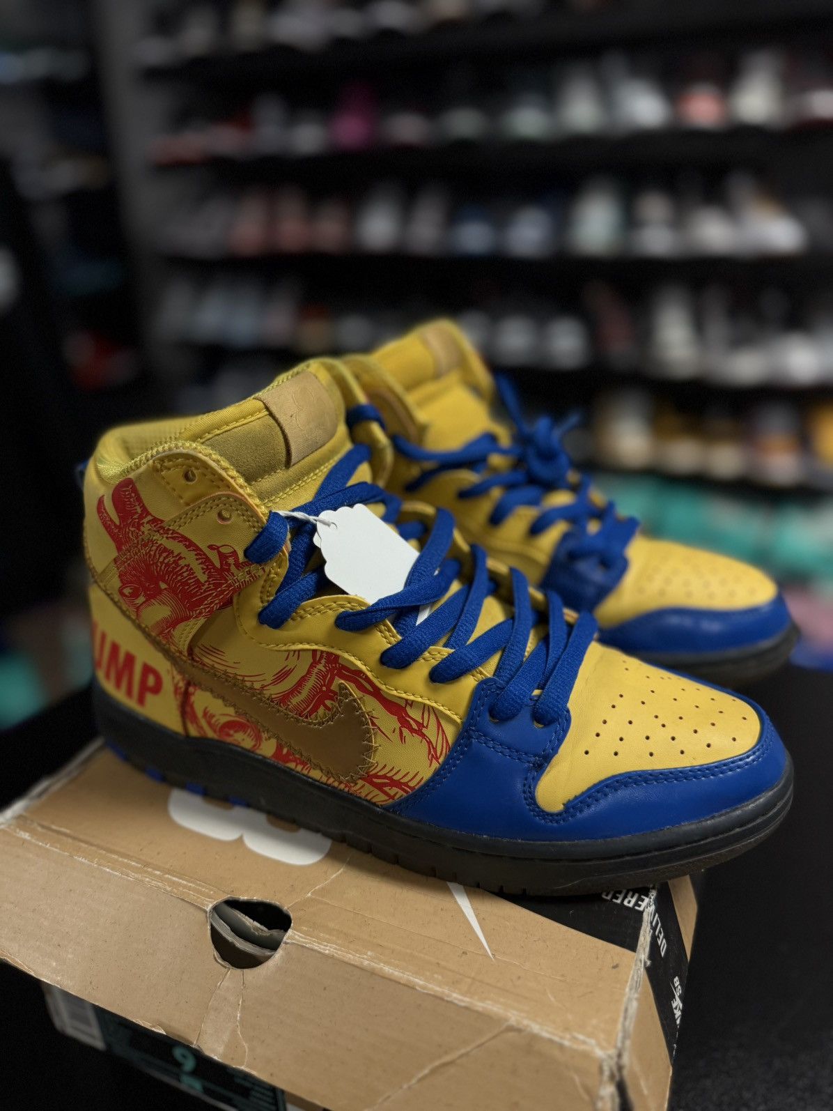 Nike 9 - Nike Dunk High Pro SB ‘Doernbecher’ 579603 740 2012 Size US 9 / EU 42 - 3 Thumbnail