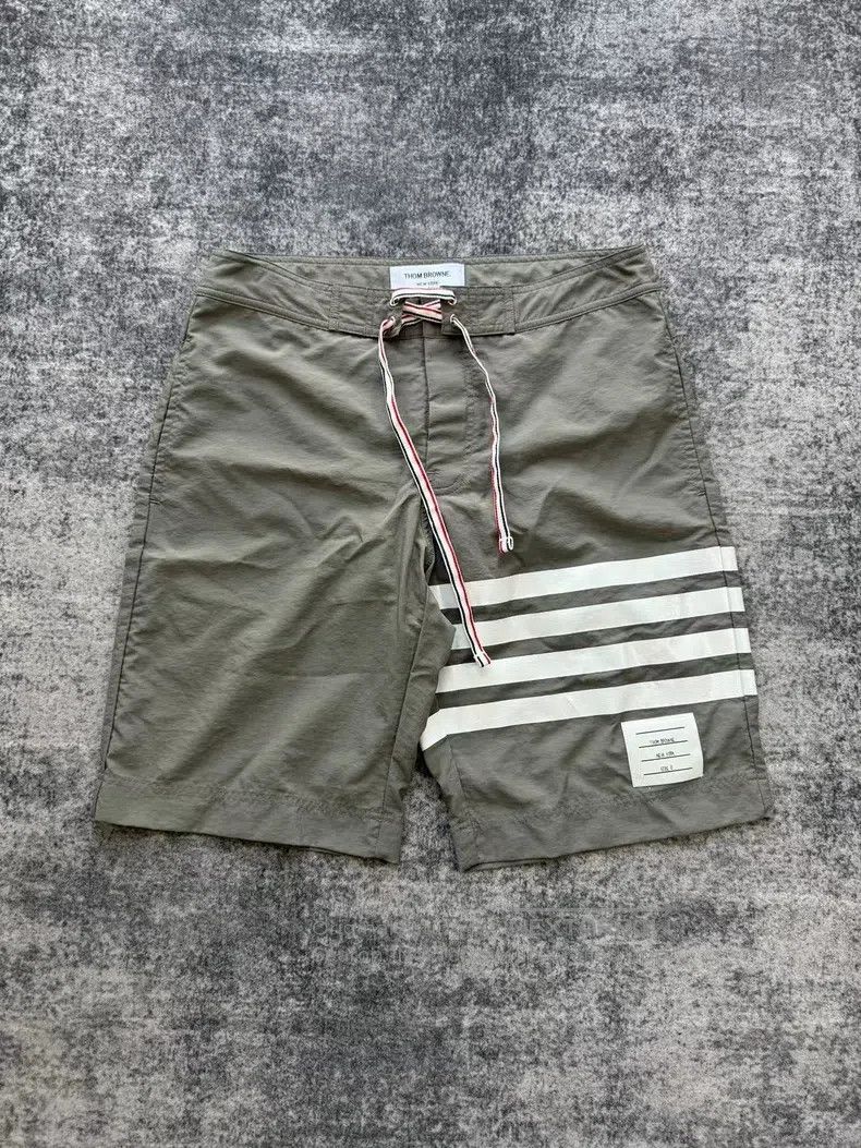 Thom Browne Thom Browne size 0 Beach Shorts Grey Size US 28 / EU 44 - 1 Thumbnail