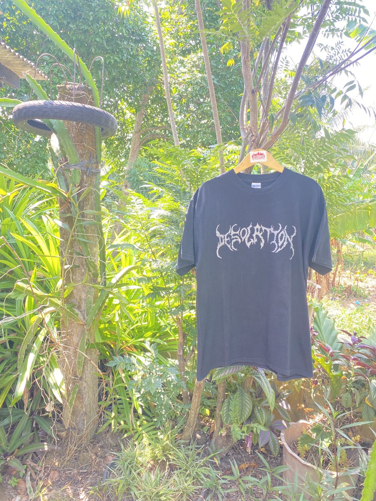 Band Tees × Vintage Vintage Desolation Oldschool Brutal Death Metal Band Tee Size US XL / EU 56 / 4 - 1 Thumbnail