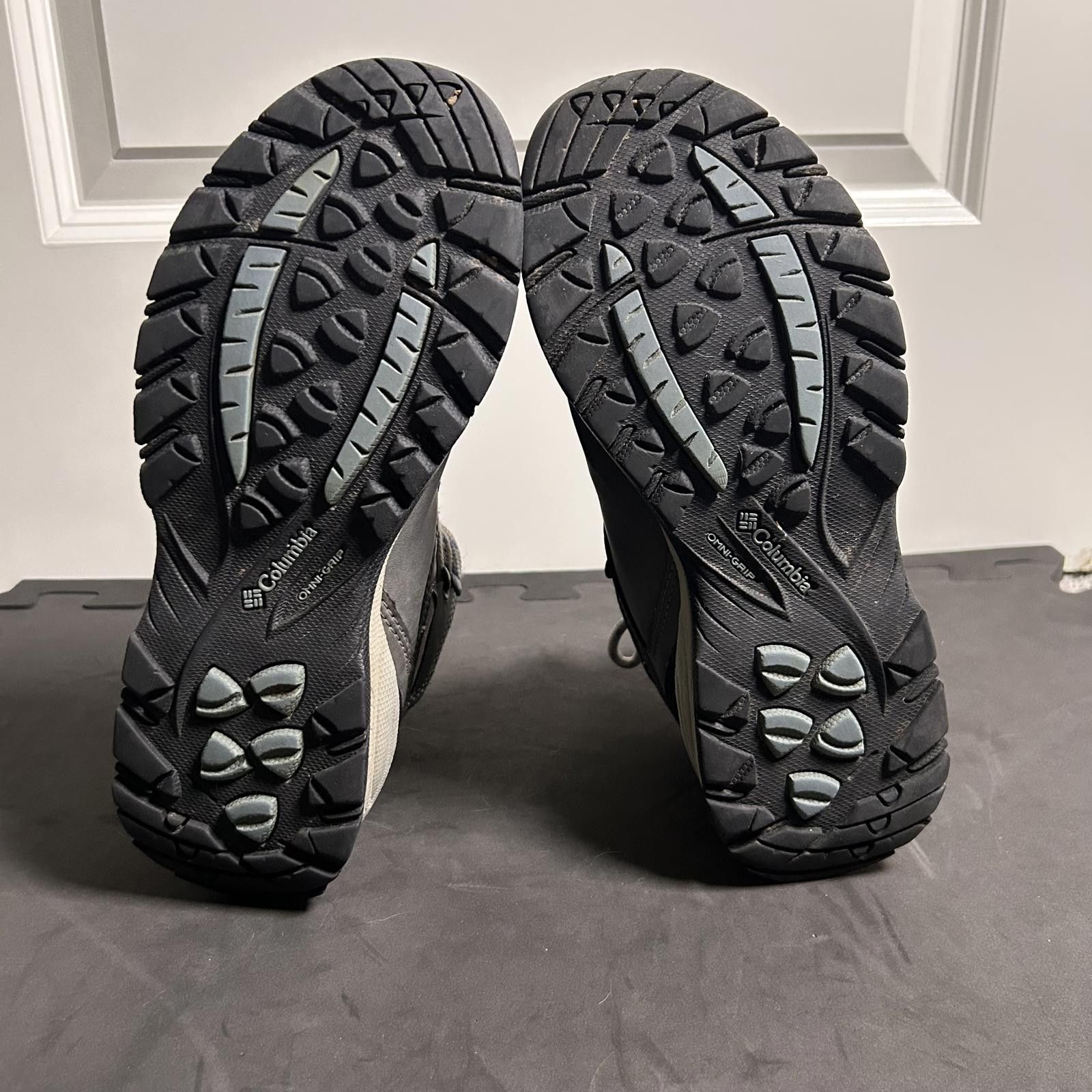 Columbia Columbia Women's Newton Ridge Plus hiking boots size 8 Size US 8 / IT 38 - 7 Thumbnail