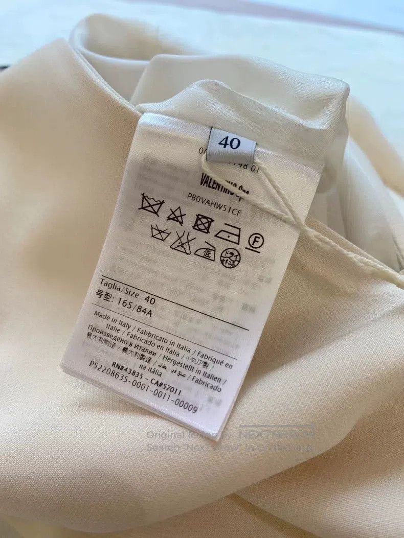 Valentino Valentino Heavy beaded embroidery doll collar short sleeve Size L / US 10 / IT 46 - 6 Thumbnail
