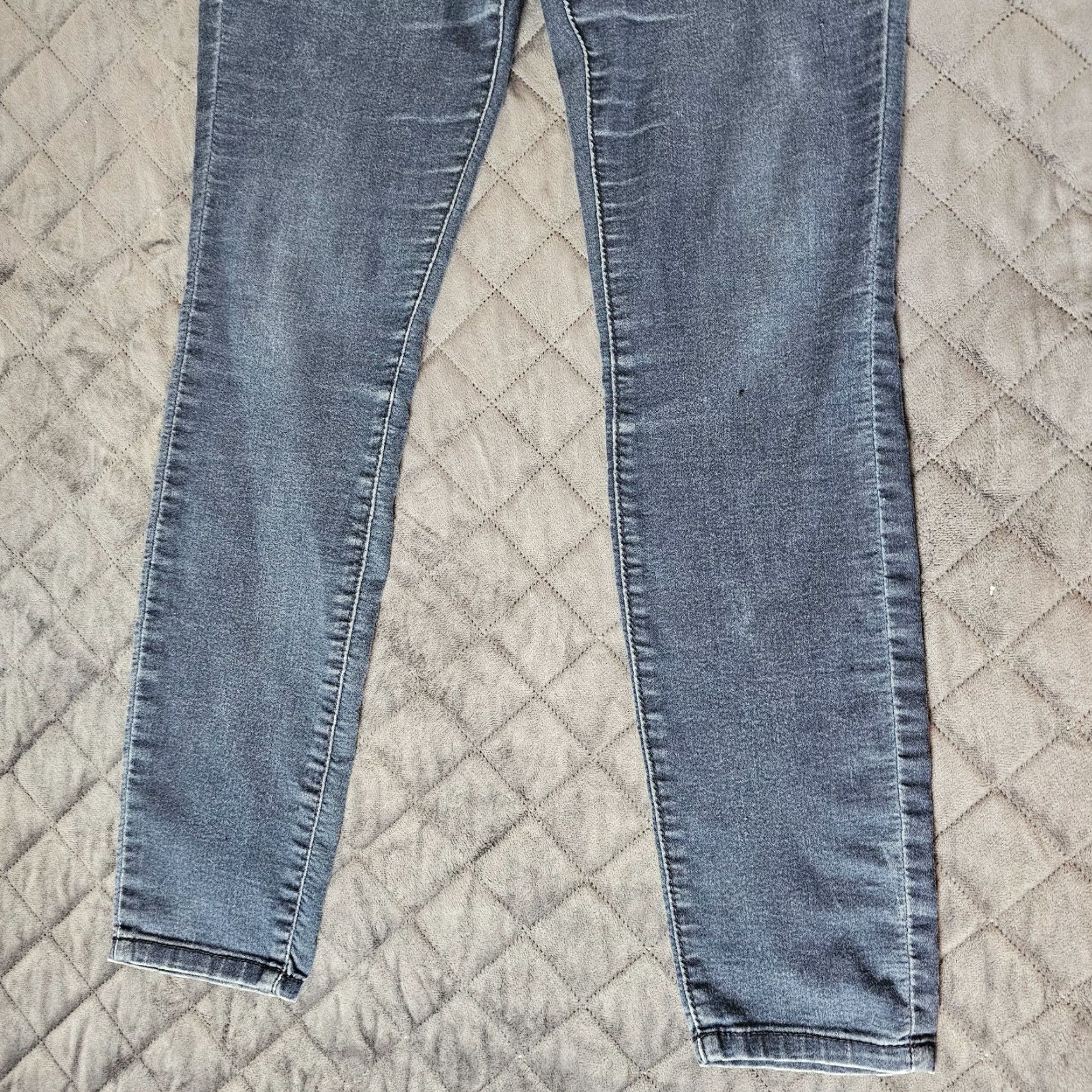 Jessica Simpson Jessica Simpson Jeans Women's Size 28 Kiss Me Super Skinny Stretch Dark Wash Denim Blue Size 28" / US 6 / IT 42 - 2 Thumbnail