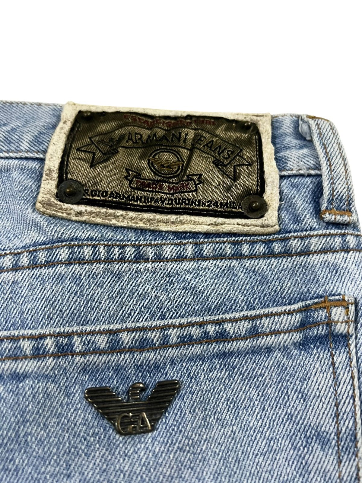 Armani VINTAGE 90’s ARMANI FADED JEAN MADE IN ITALY Size US 28 / EU 44 - 14 Thumbnail