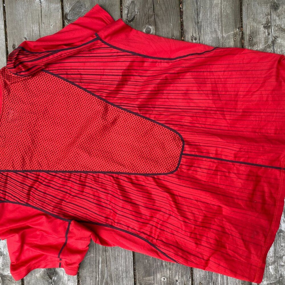 Nike Mens Nike Nike Fit Jersey Shirt Large Red Size US L / EU 52-54 / 3 - 5 Thumbnail