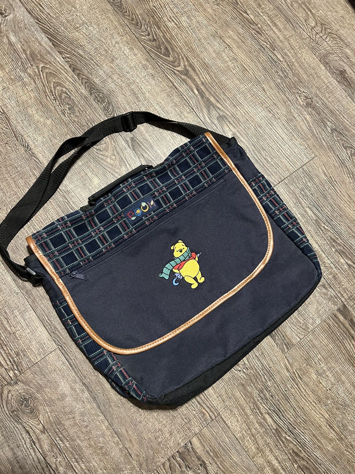 Cartoon Network Rare Vintage Winnie the Pooh Laptop/book bag Size ONE SIZE - 2 Thumbnail