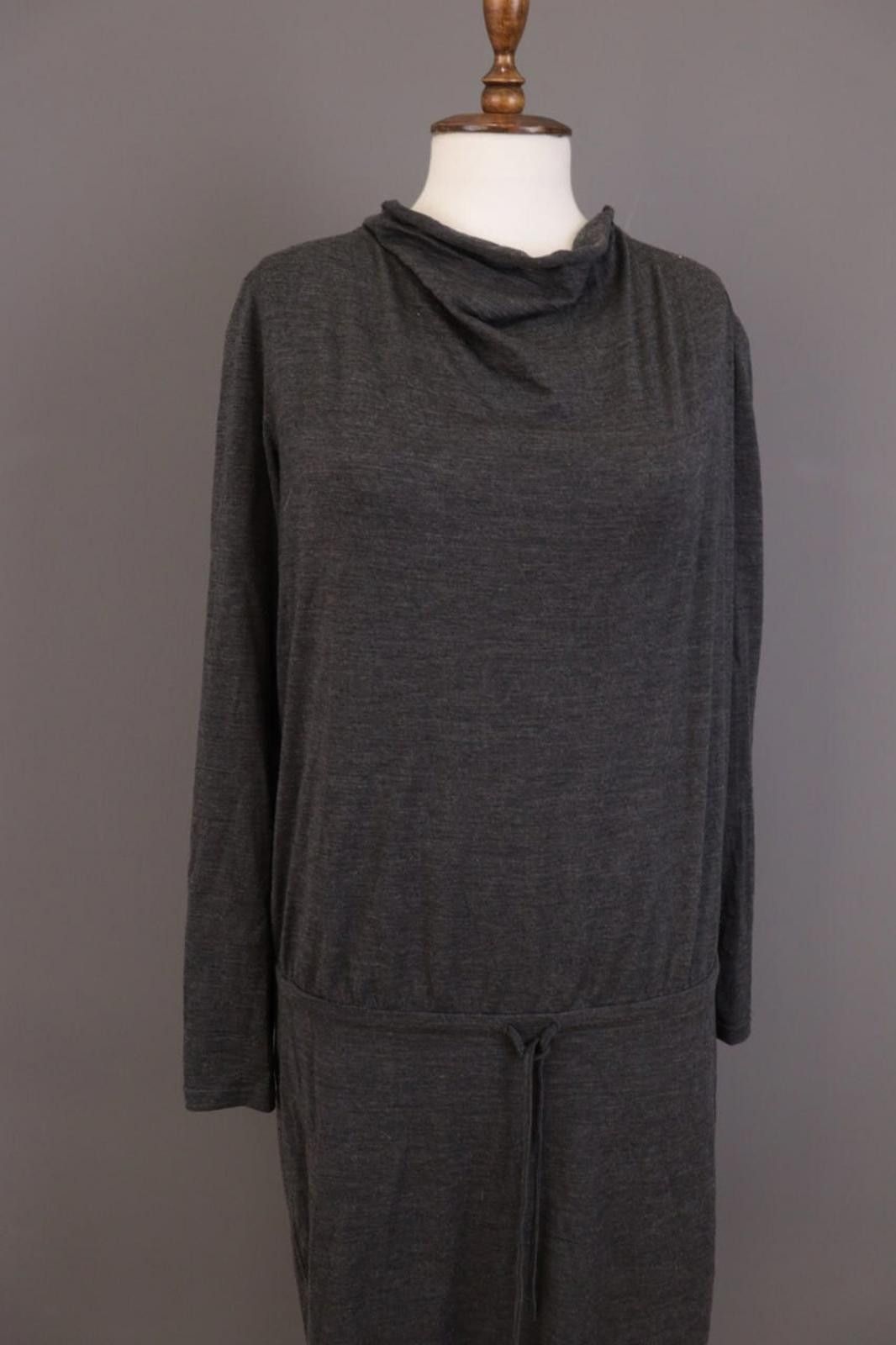 Icebreaker Icebreaker Merino Wool Gray Knit A-Line Knee Dress Size M Size M / US 6-8 / IT 42-44 - 4 Thumbnail