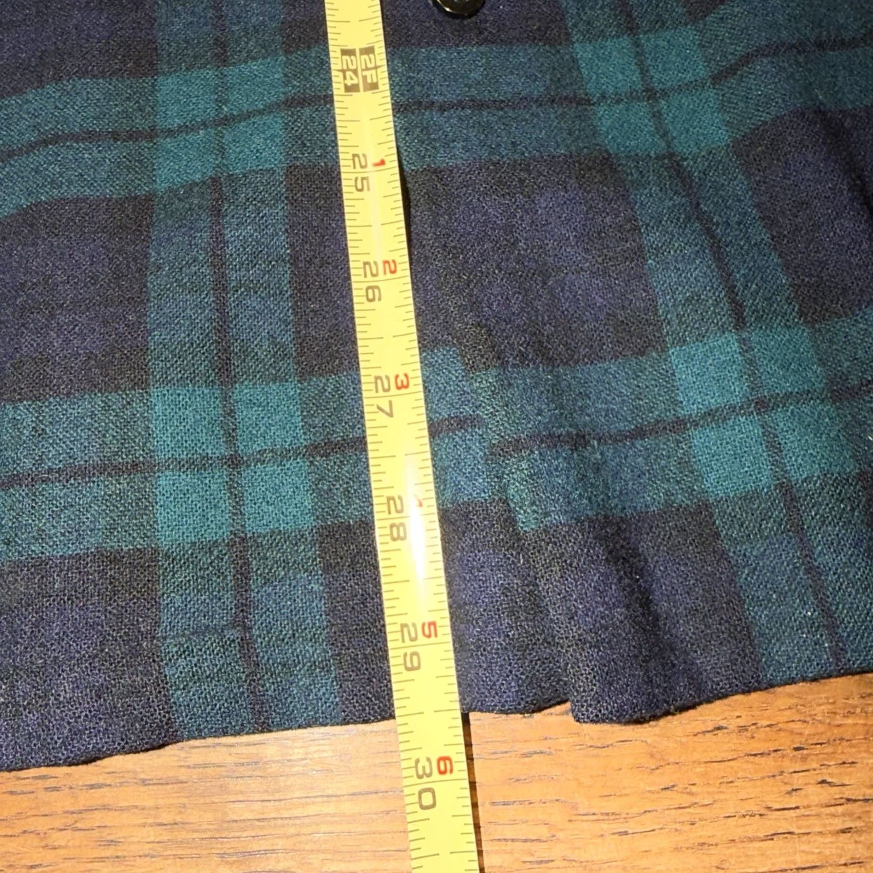 Pendleton VINTAGE Pendleton Board Shirt Mens L Wool Green Plaid Loop Collar 70’s USA Size US L / EU 52-54 / 3 - 6 Thumbnail