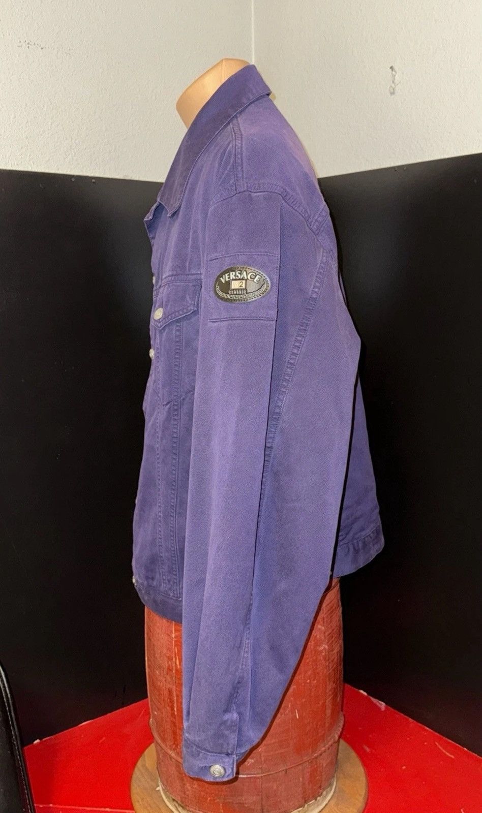 Other Versace V2, Purple Rayon Trucker Jacket, XXL 9/10 Size US XXL / EU 58 / 5 - 6 Thumbnail