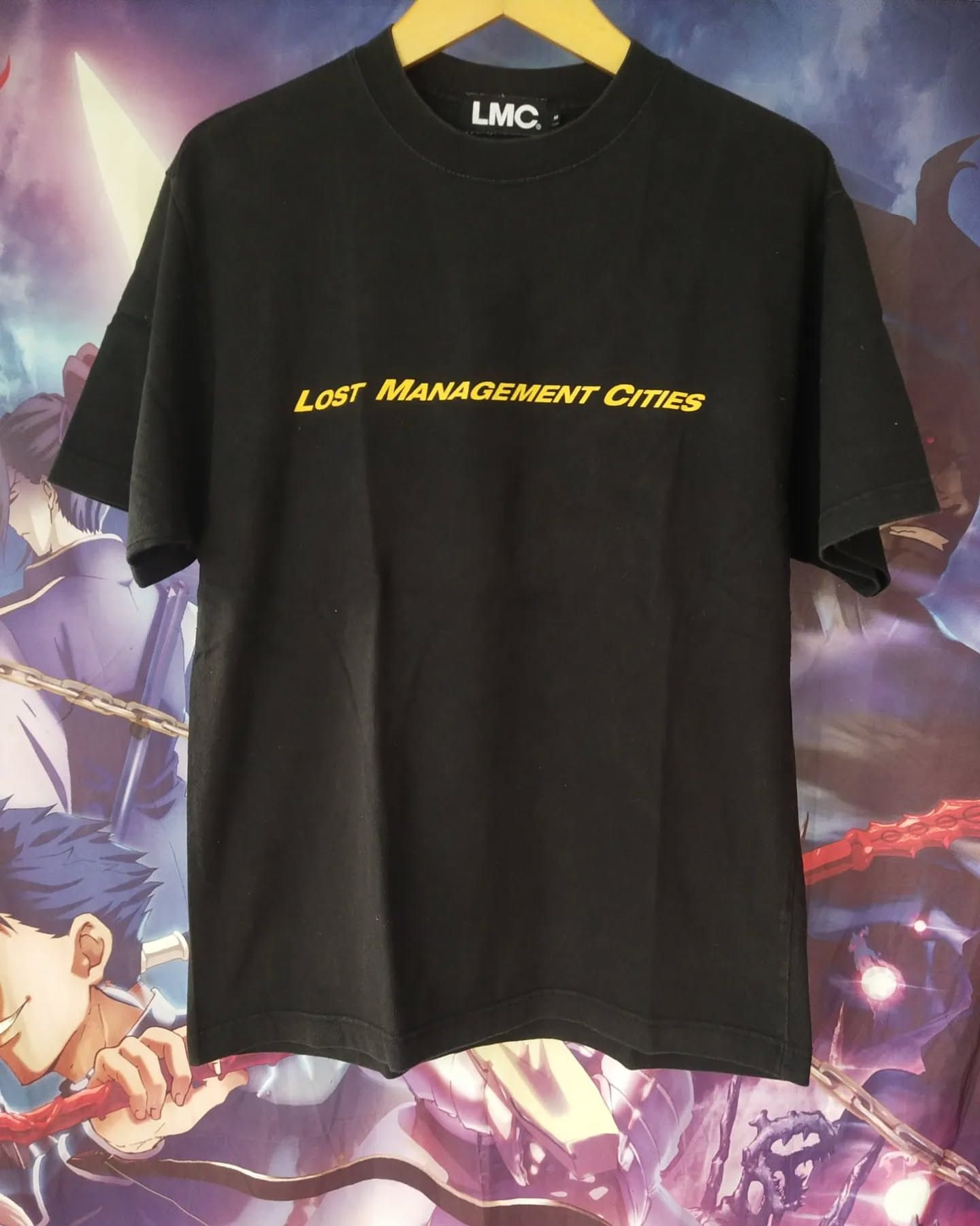 Japanese Brand Lost Management Cities LMC Spellout Black Tees Size US S / EU 44-46 / 1 - 2 Thumbnail